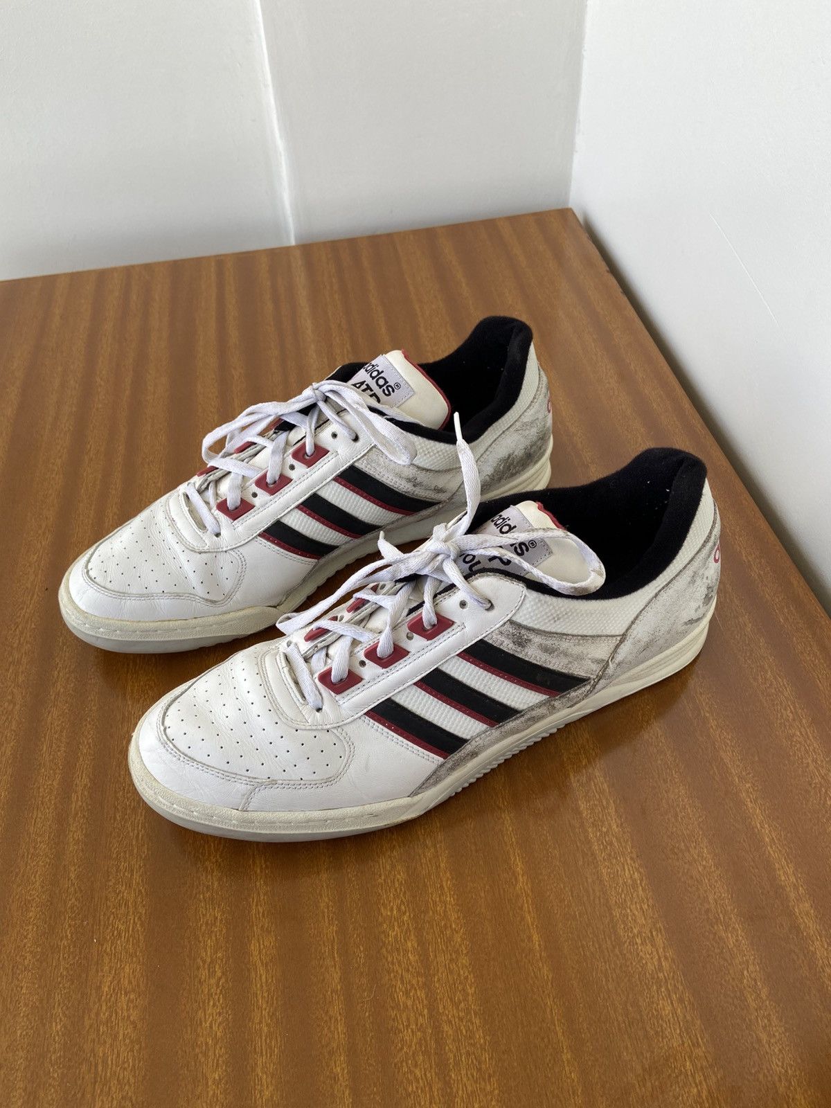 Adidas Adidas Size US 11 / EU 44 - 2 Thumbnail