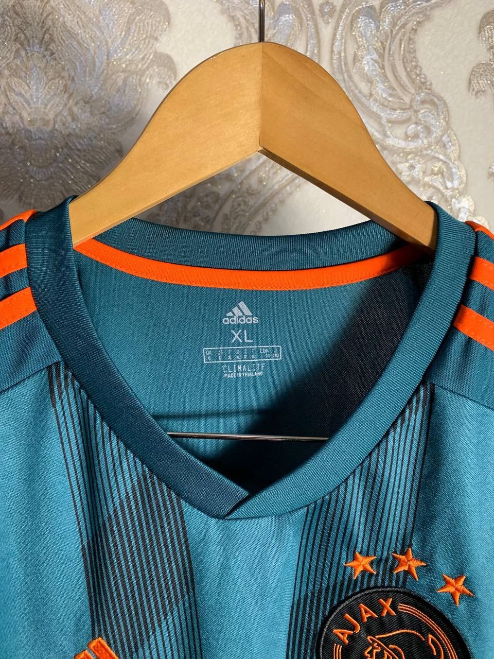 Adidas VINTAGE ADIDAS FC AJAX AMSTERDAM NETHERLANDS SOCCER JERSEY Size US XL / EU 56 / 4 - 5 Thumbnail