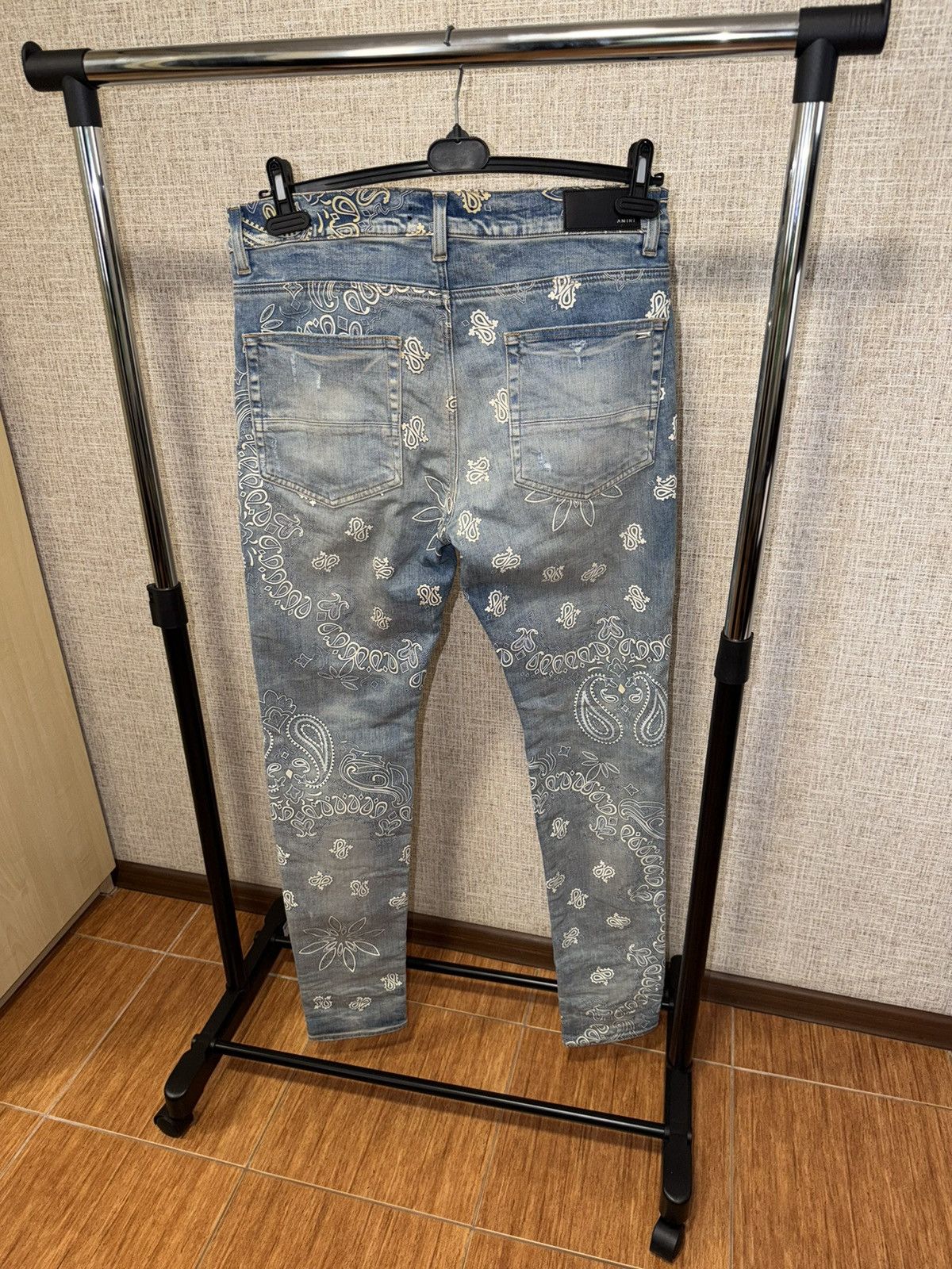 Amiri AMIRI FLOCKED PAISLEY BANDANA JEANS Size US 34 / EU 50 - 2 Thumbnail