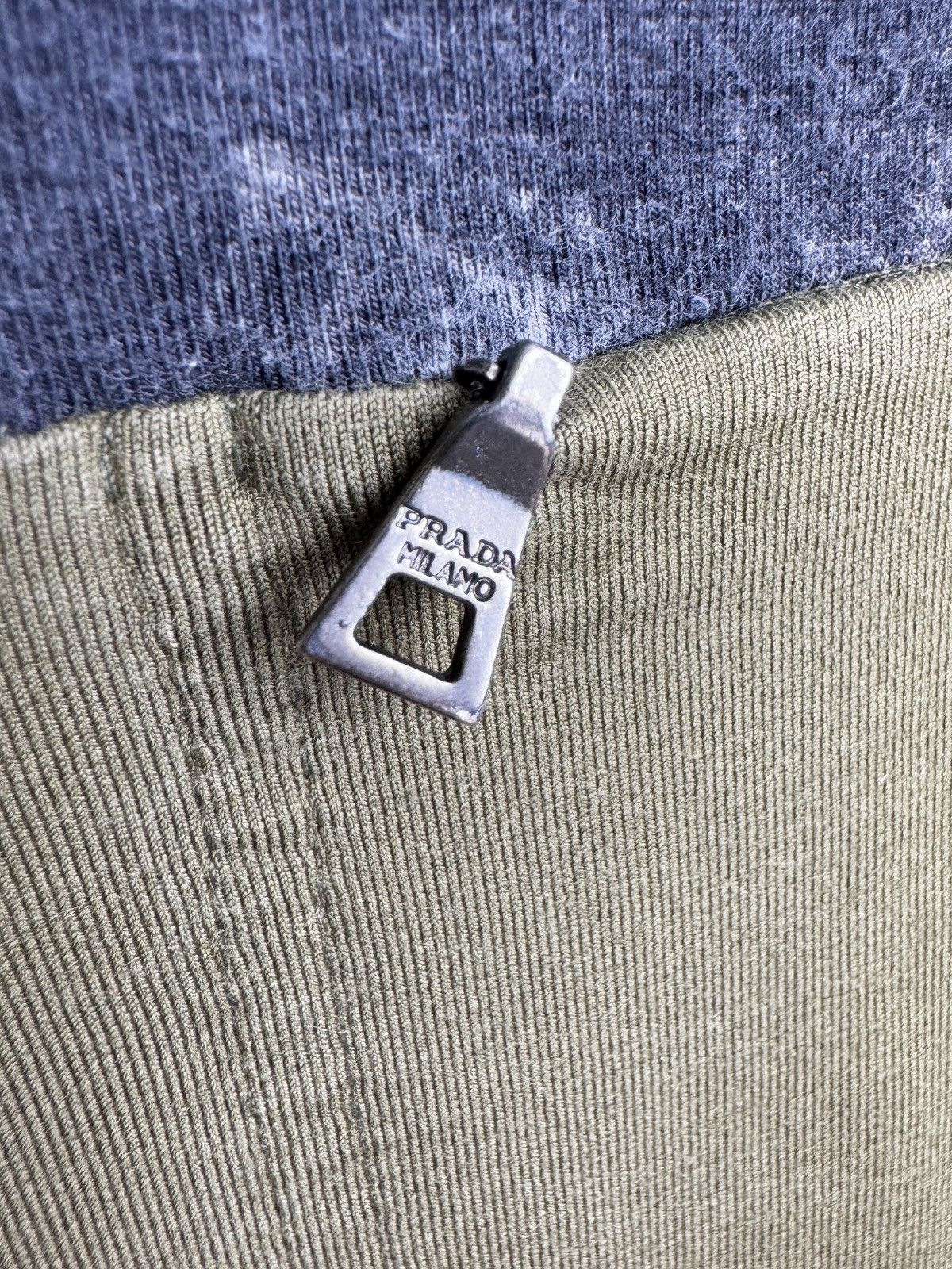Prada 00’s Prada 2 Tone Zip pocket top Long-sleeve tee shirt y2k Size M / US 6-8 / IT 42-44 - 8 Thumbnail