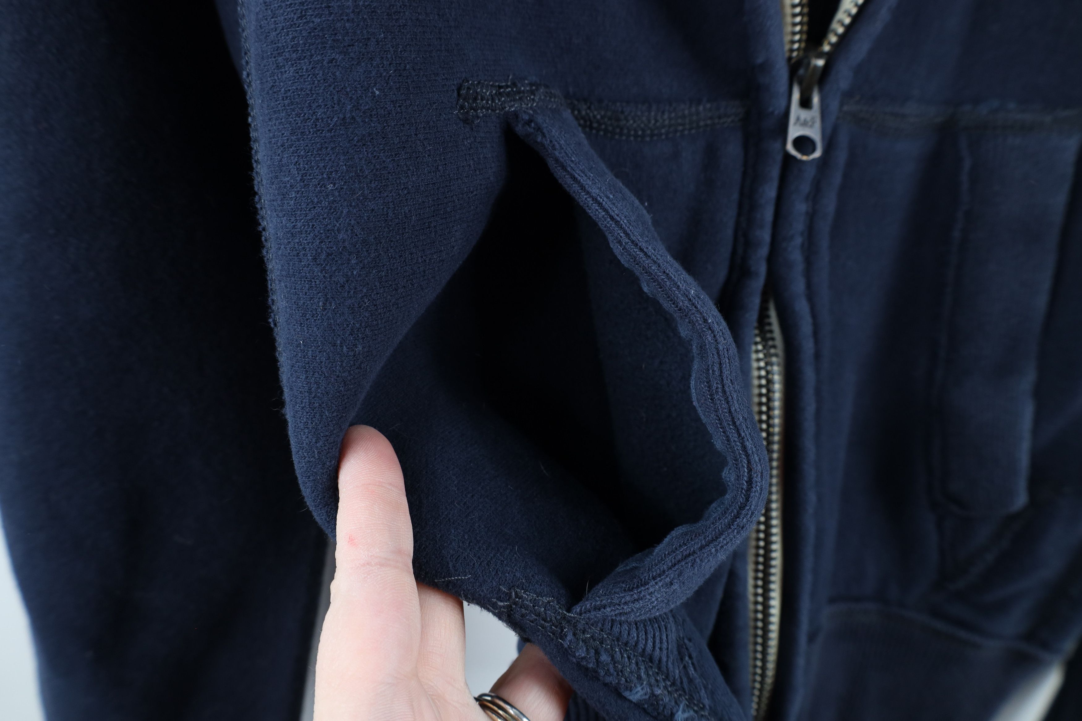 Abercrombie & Fitch × Vintage Vintage Abercrombie & Fitch Out Heavyweight Full Zip Hoodie Size ONE SIZE - 7 Thumbnail