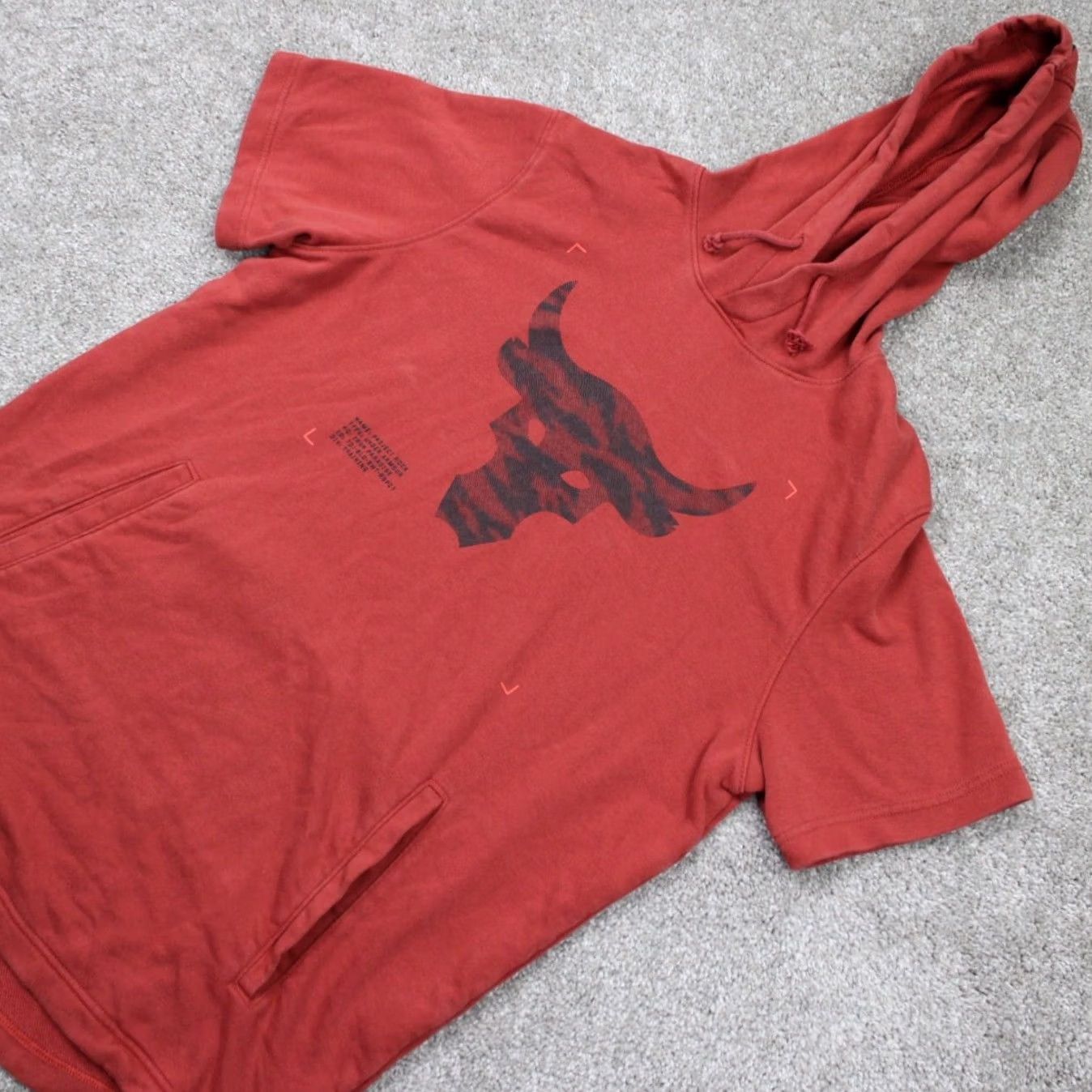 Under Armour Under Armour Project Rock Hooded Sweatshirt Hoodie Mens Medium Red Rock Theme Graphics Sweater Pullover Bodybuilding Gym Shirt Size US M / EU 48-50 / 2 - 3 Thumbnail