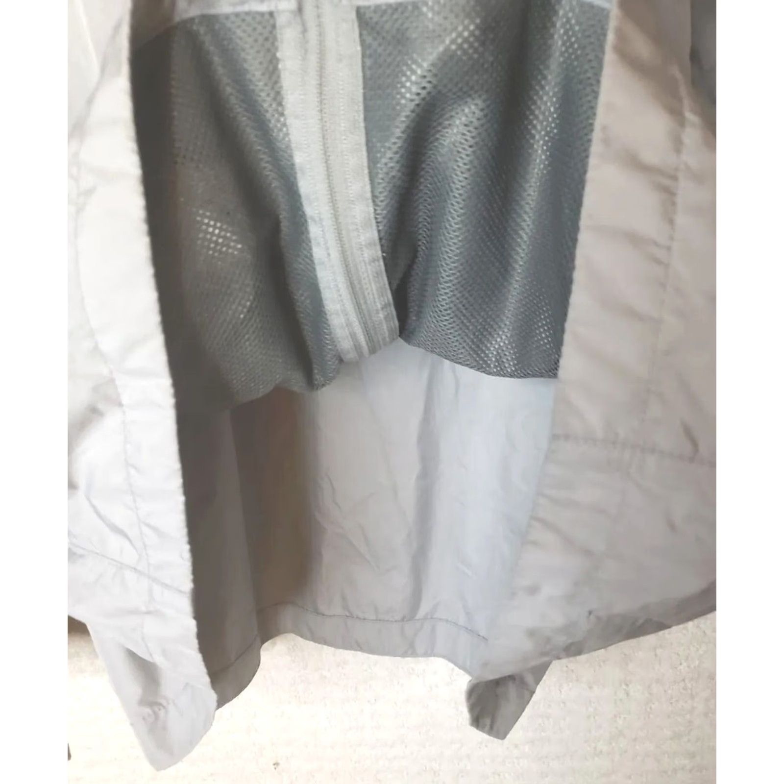 Vintage Woolrich Jacket Rain Coat Womens M Gray Nylon Hood Lined Zip Pockets Windbreaker Jacket Size M / US 6-8 / IT 42-44 - 7 Thumbnail