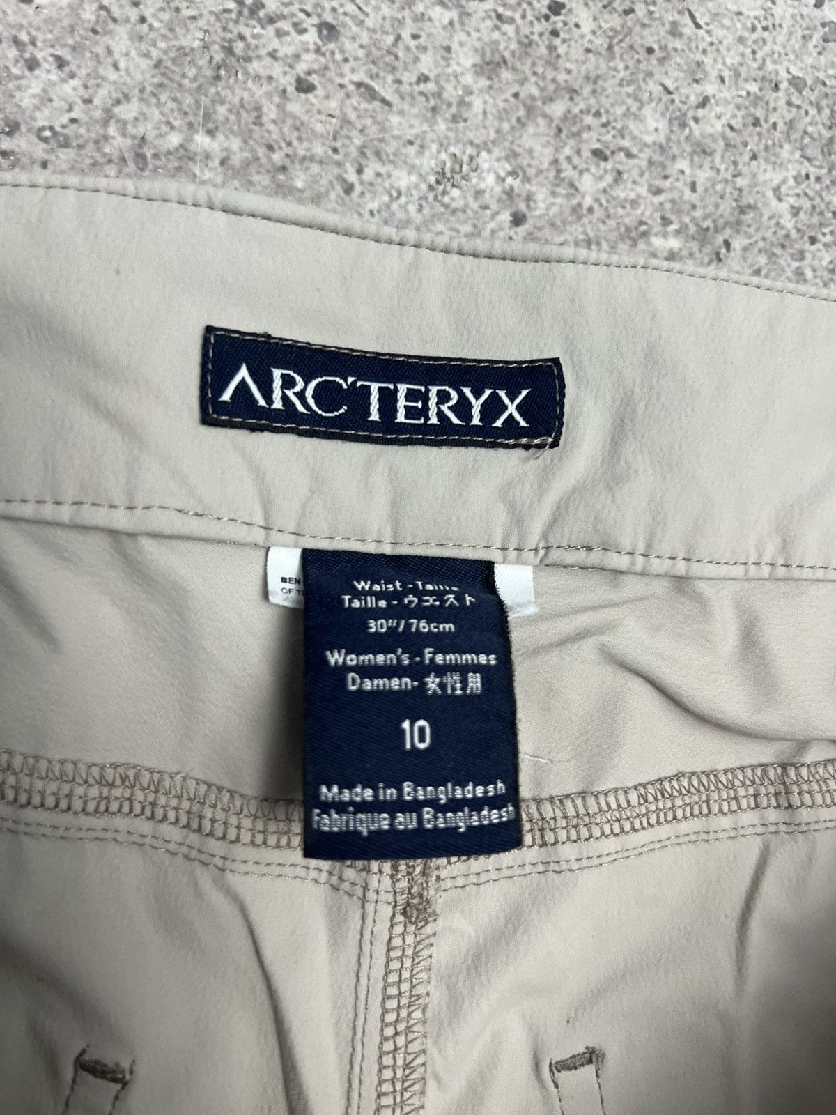 Arc'teryx Vintage Arcteryx Work Pants Amazing Size US 32 / EU 48 - 8 Thumbnail