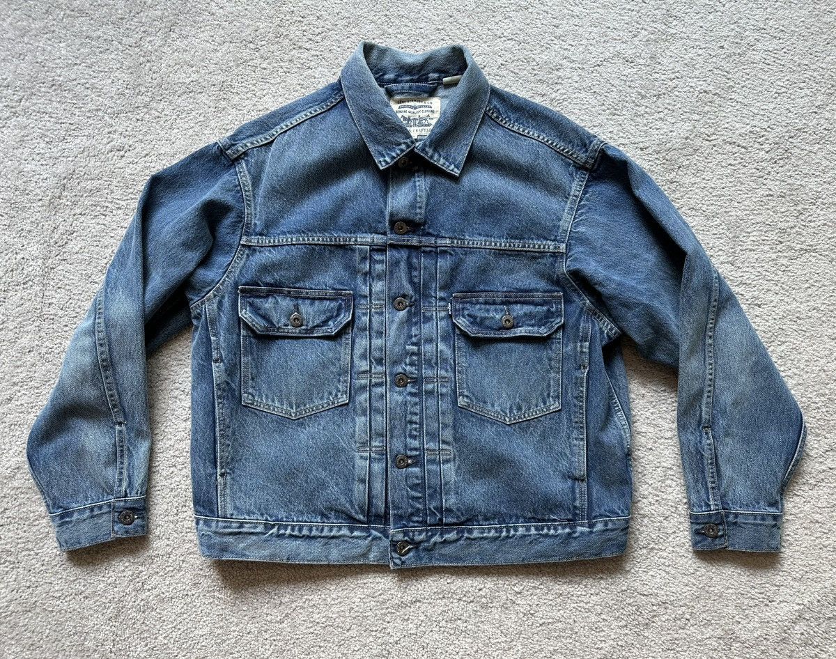 image of Levis Made Crafted Medium Wash Type 2 Denim Jacket in Blue, Men's
