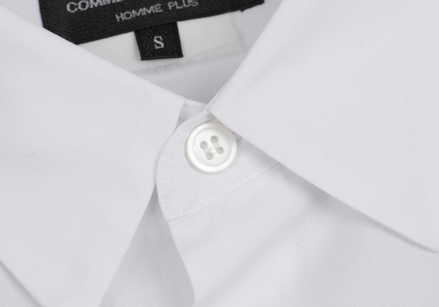 Comme des Garcons Homme Plus Cut Sleeve Shirt in White Size S Size US S / EU 44-46 / 1 - 7 Thumbnail