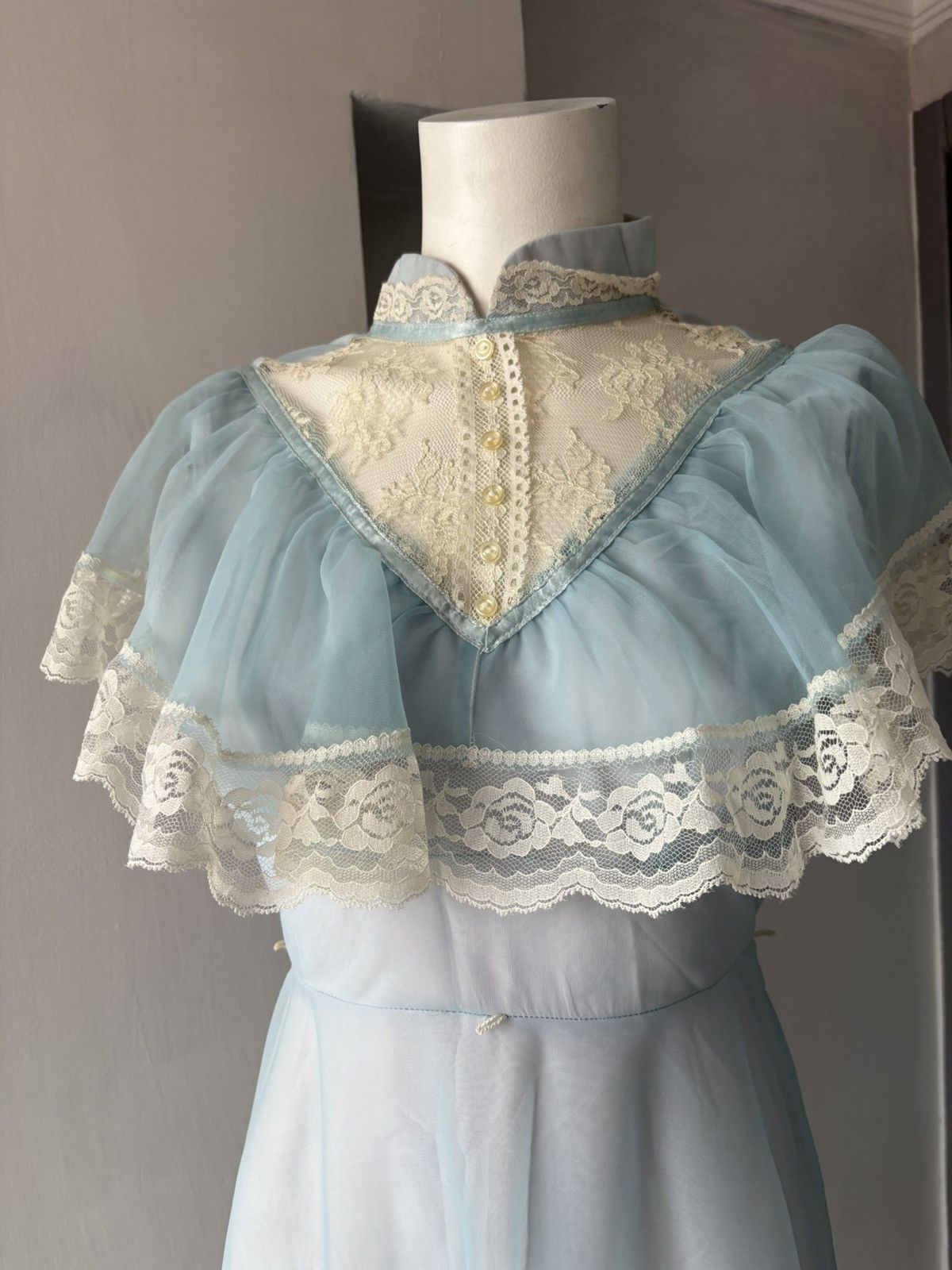 Vintage Antique dress Size XS / US 0-2 / IT 36-38 - 8 Thumbnail