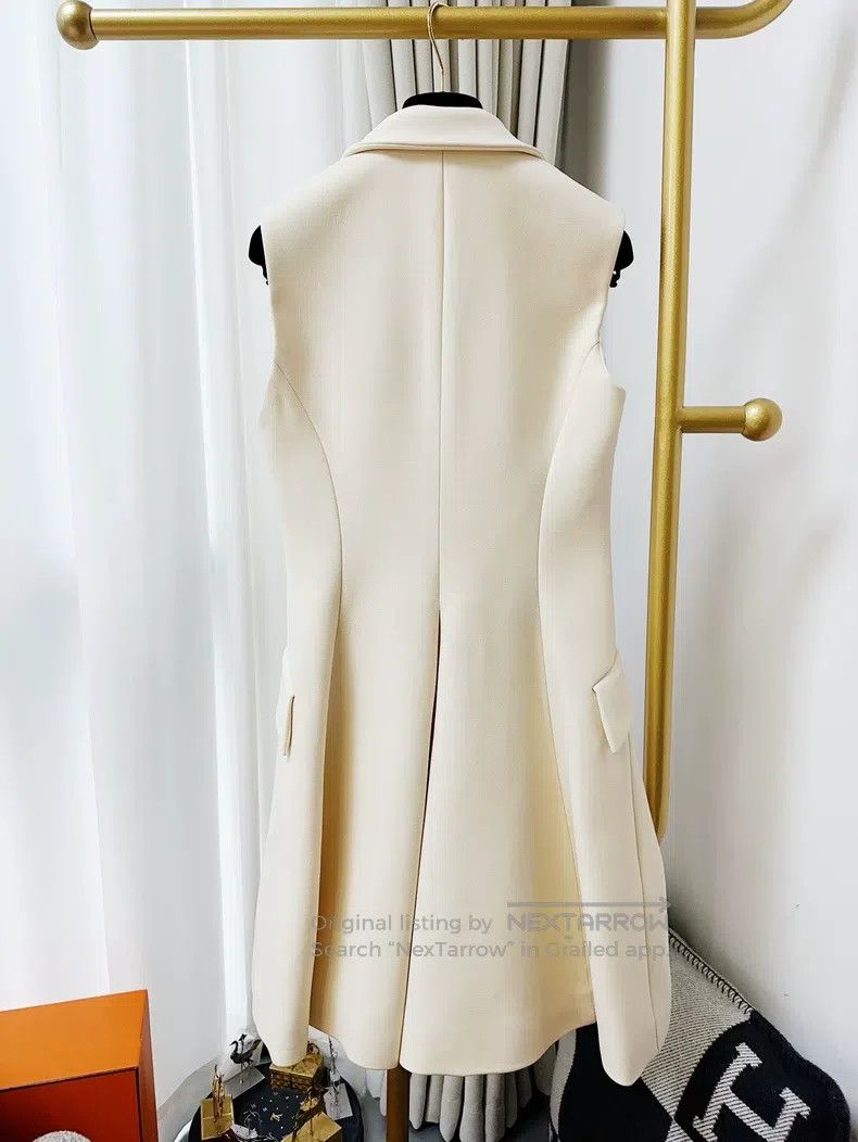 Dior Dior Classic sleeveless double-breasted long vest jacket Size XXS / US 00 / IT 34 - 3 Thumbnail