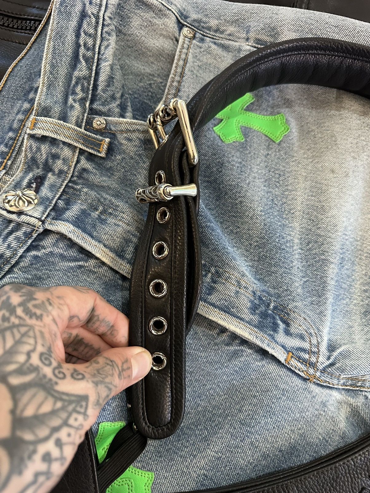 Chrome Hearts CHROME HEARTS 1/1 BROKEN ARM SLING LEATHER CROSS PATCH Size ONE SIZE - 17 Thumbnail