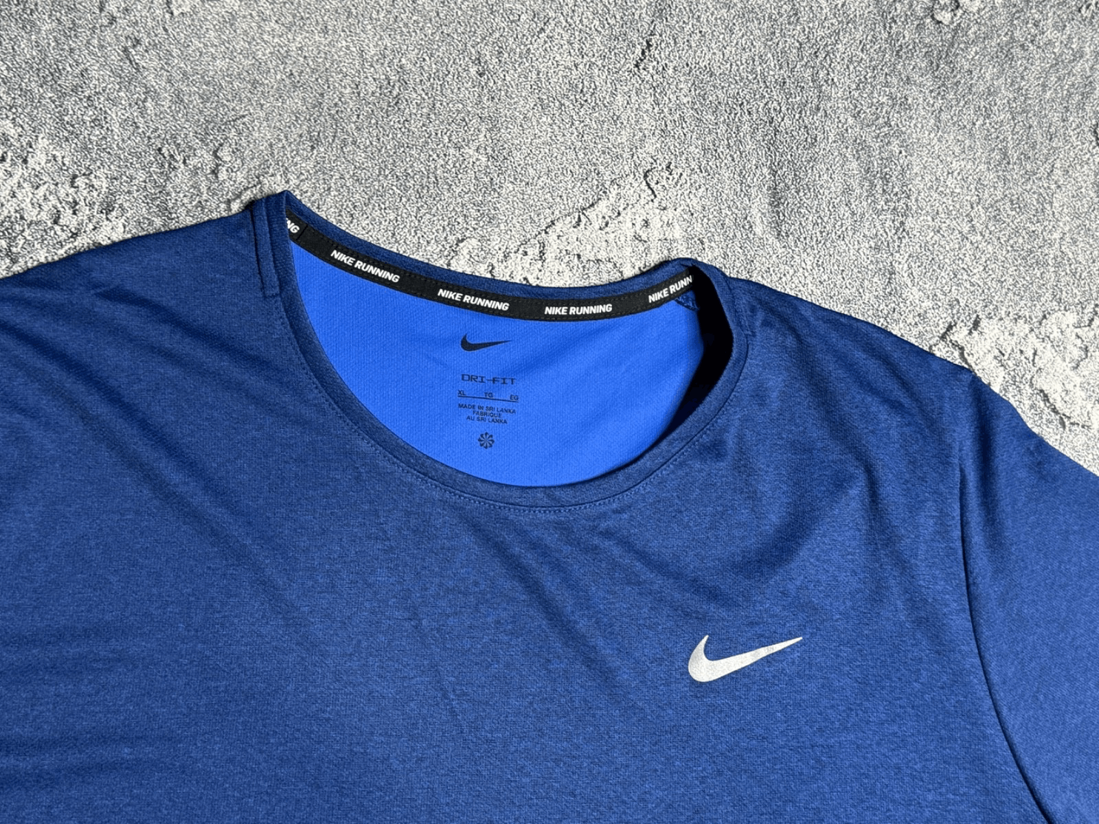 Nike Nike Running dri-fit men's t-shirt Size US XL / EU 56 / 4 - 2 Thumbnail