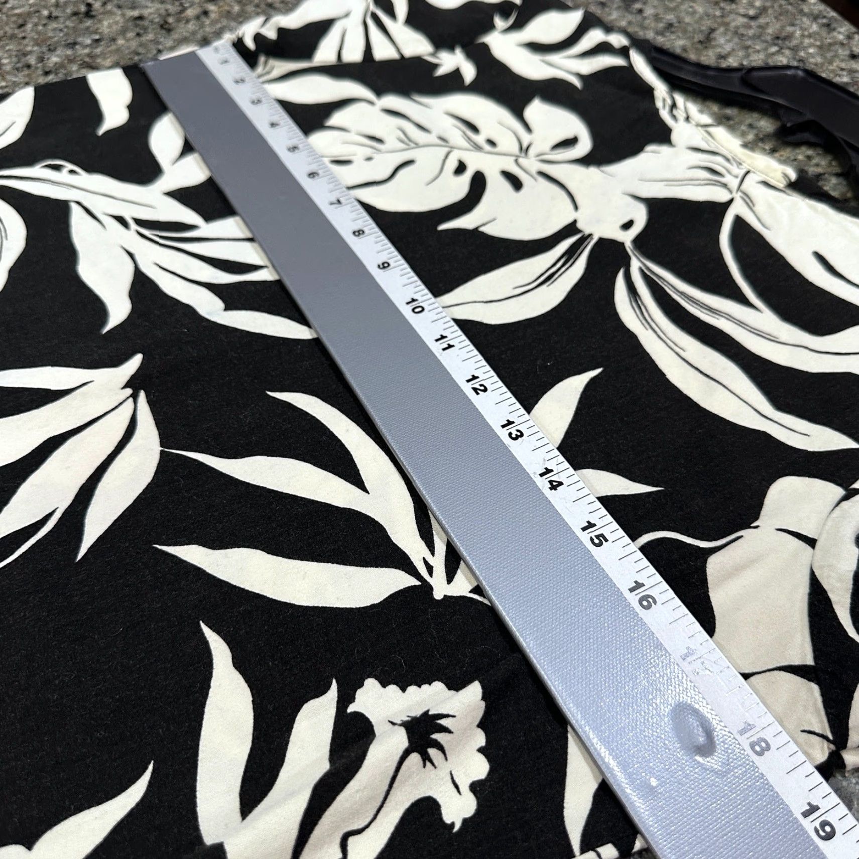 Vintage VINTAGE Lauren Michele Midi Dress Womens M Black Cream Floral Leaf Print Size M / US 6-8 / IT 42-44 - 5 Thumbnail