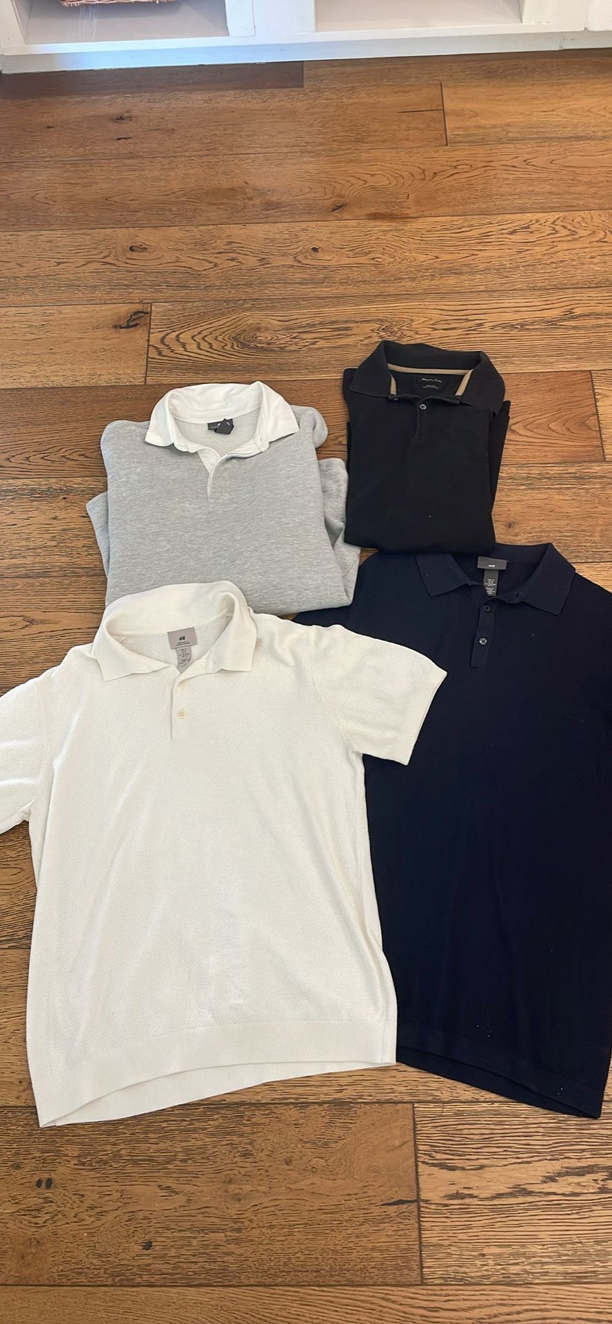 H&M BUNDLE 4 TOPS! Size US M / EU 48-50 / 2 - 1 Preview