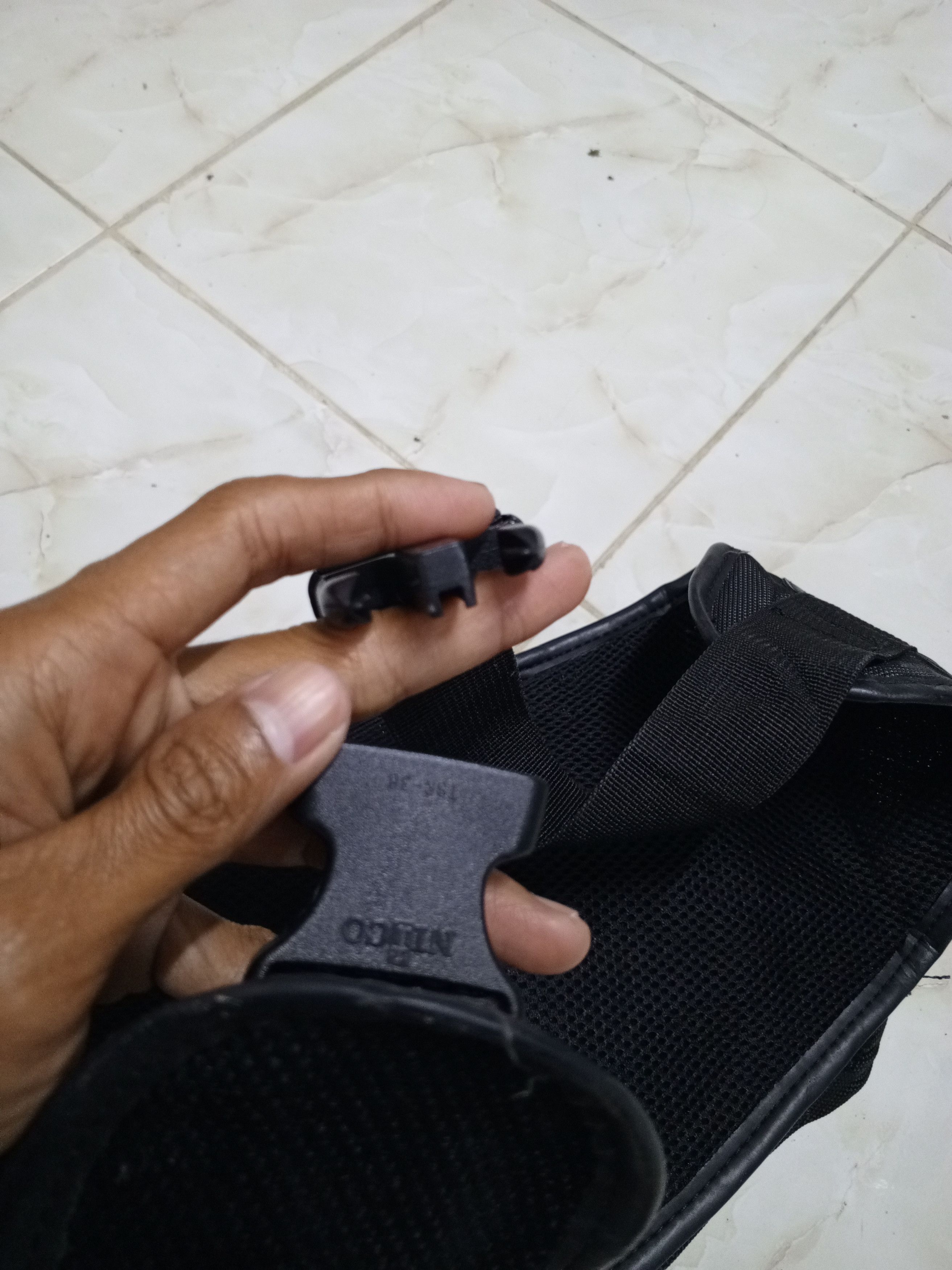 Japanese Brand 💥KUSHITANI HAMAMATSU💥 Waist Chest for Racing Rider Bag Size ONE SIZE - 7 Thumbnail