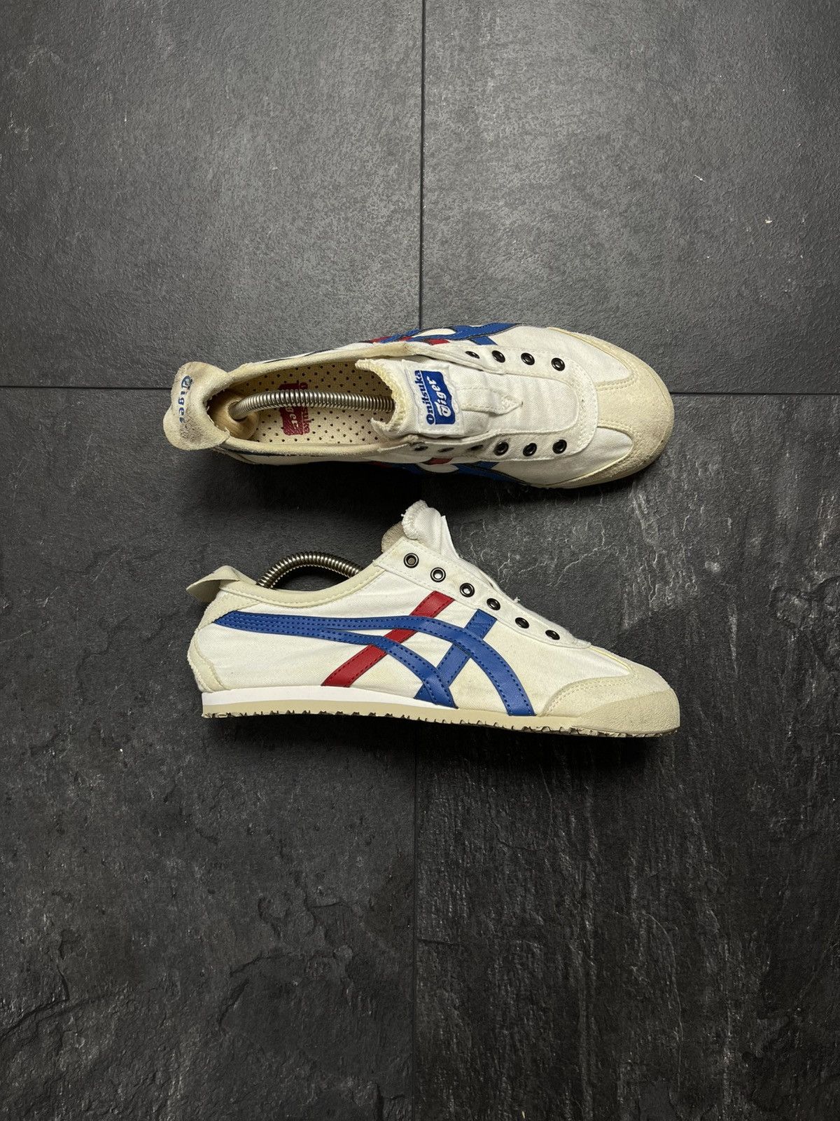 Asics × Japanese Brand × Vintage Vintage ASICS Tiger Onitsuka White Sneakers Size US 5.5 / EU 38 - 1 Thumbnail