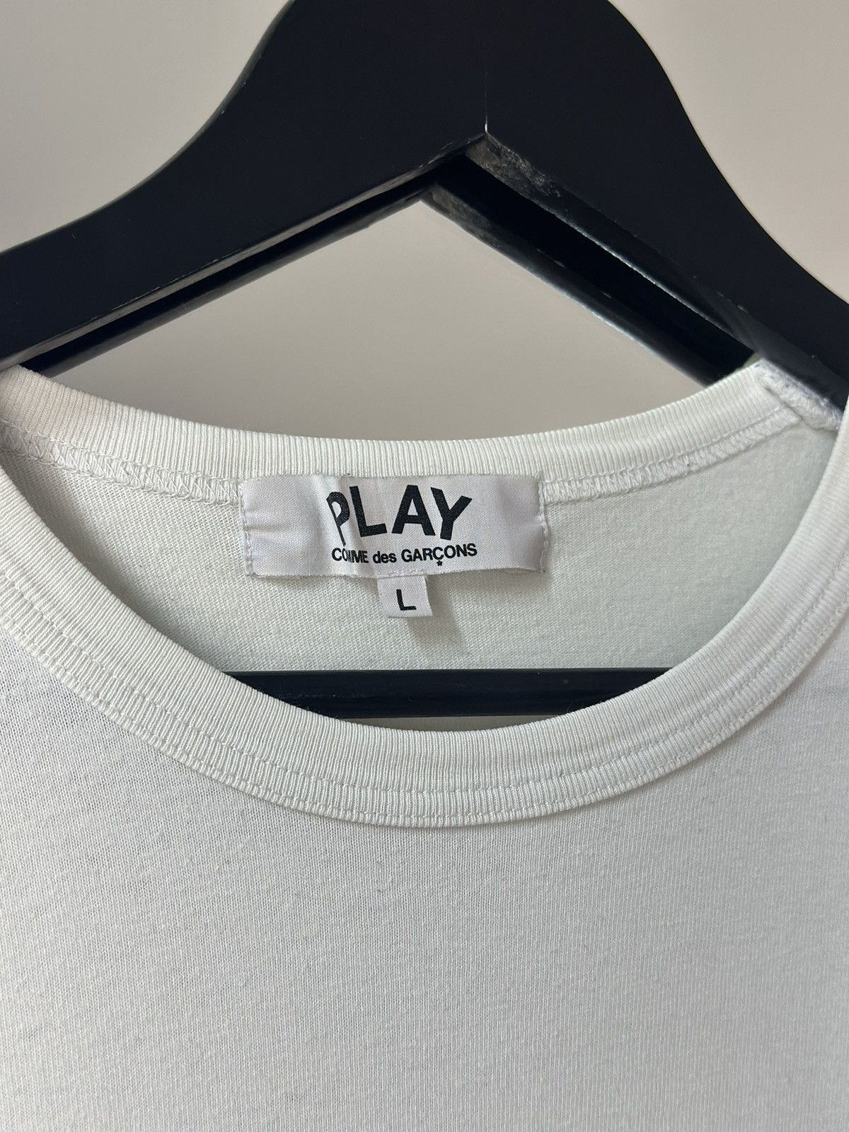 Other Comme des Garcons PLAY CDG Heart With Blue Eyes T-shirt Size L / US 10 / IT 46 - 8 Thumbnail