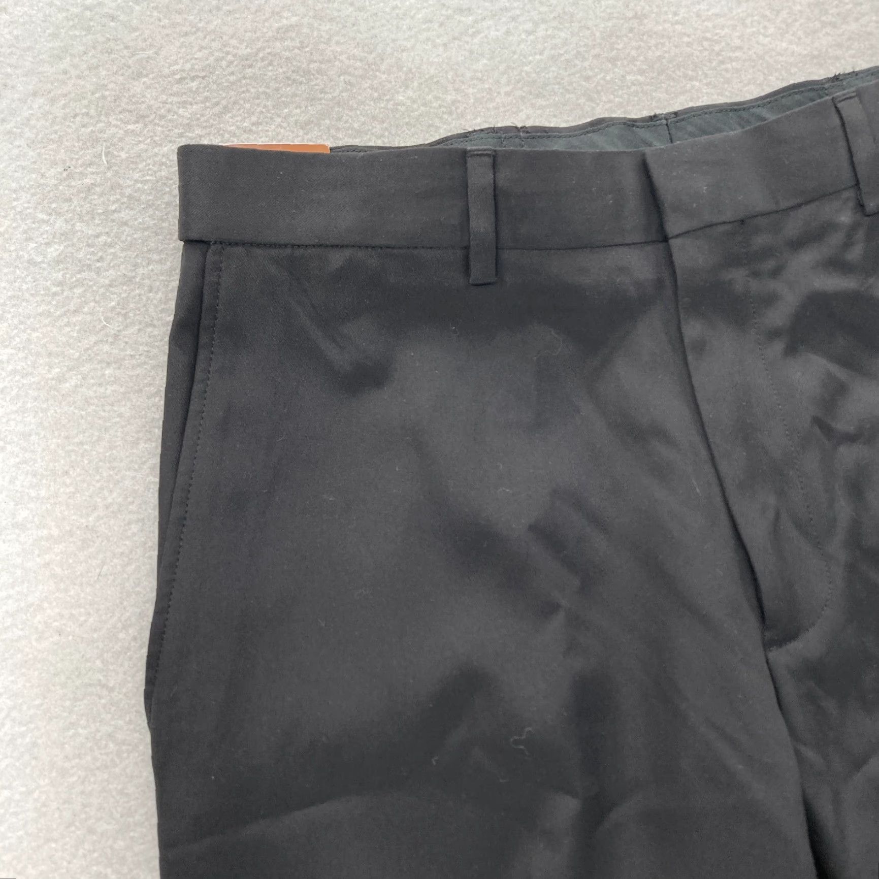 Haggar Haggar Mens Dress Pants 32x30 Black Flat Front NWT Mynx Gabardine Smart Fiber Satin/Polyester Relaxed Classic Rise 30In Inseam Mens Size US 32 / EU 48 - 3 Thumbnail