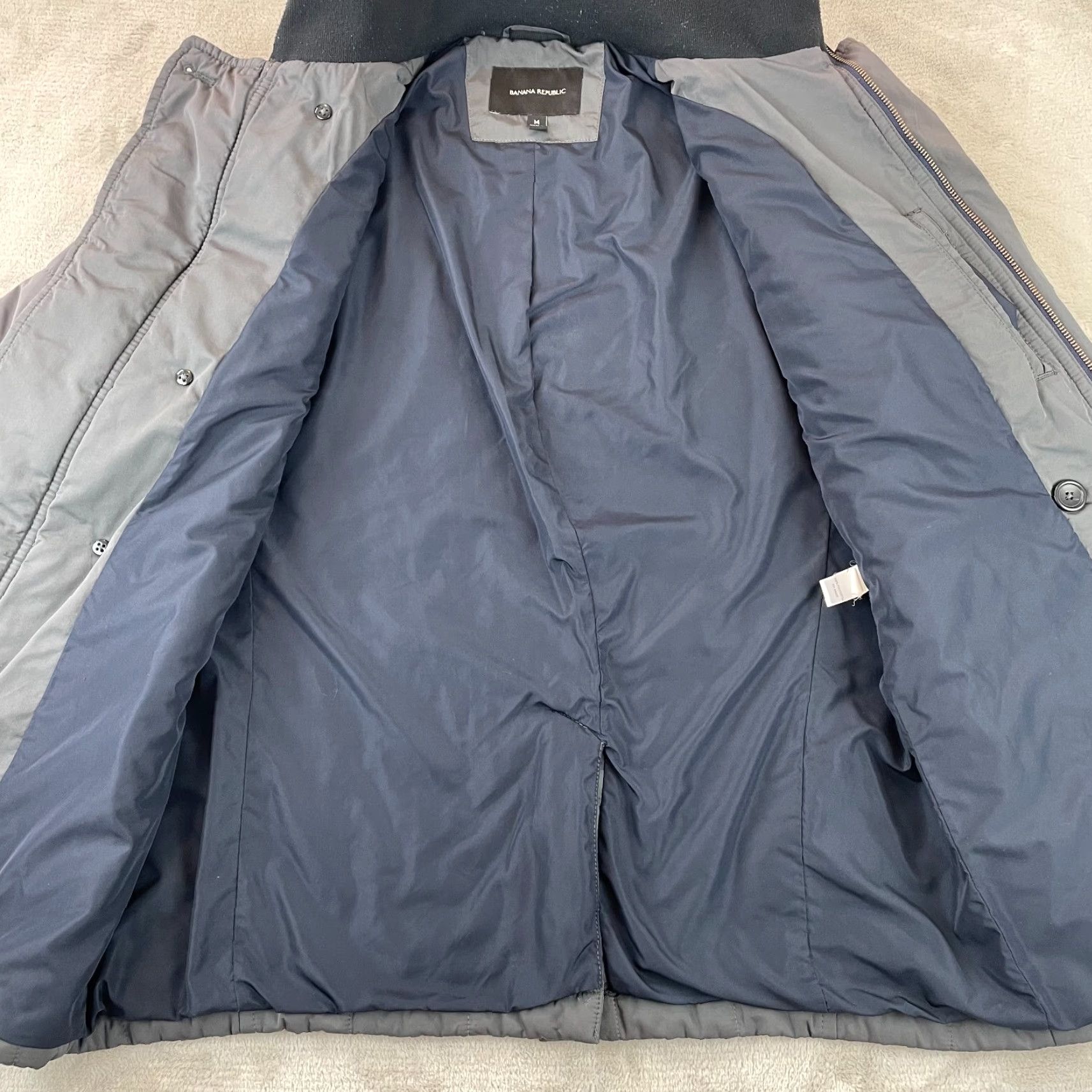Banana Republic Banana Republic Jacket Mens Medium Charcoal Gray Full Zip Mock Neck Quilted LS Regular Fit Wind-Resistant Pockets Size US M / EU 48-50 / 2 - 5 Thumbnail