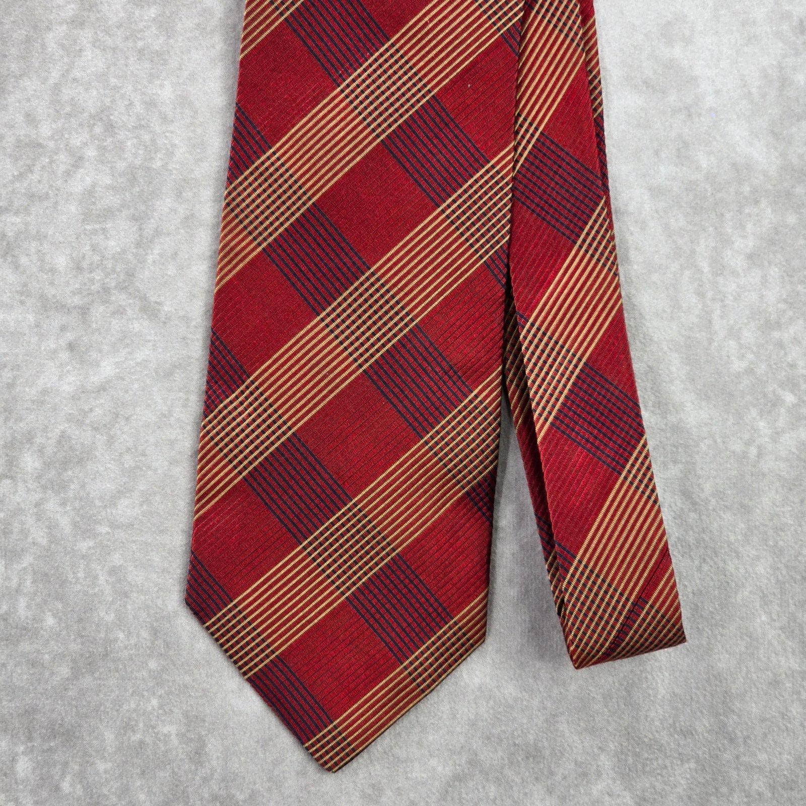 Jos. A. Bank Jos. A. Bank Corporate Red Plaid Tartan 100% Silk Neck Tie Size 28 - 2 Thumbnail