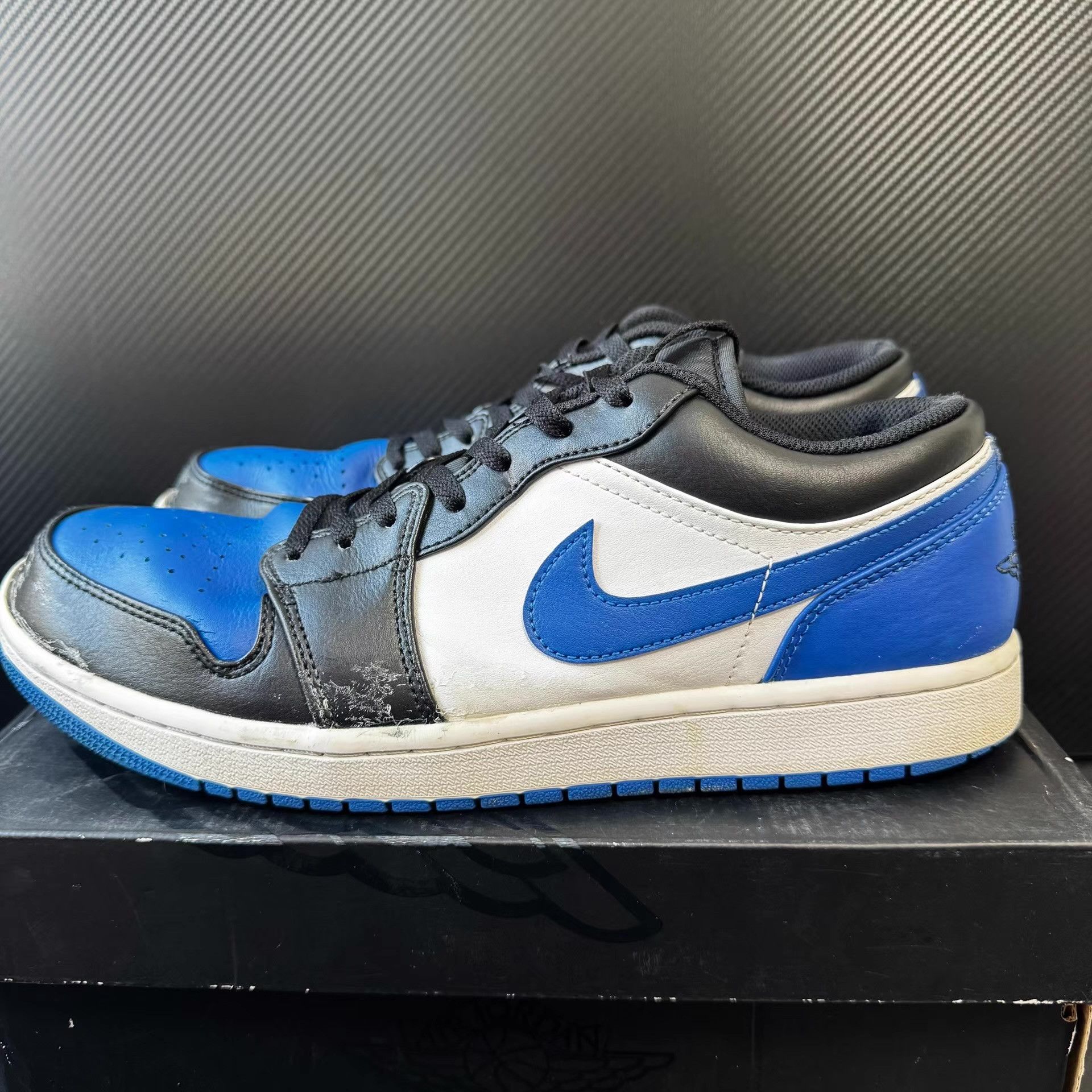 Nike Nike Air Jordan 1 Low OG "Royal" Q11 Size US 10.5 / EU 43-44 - 1 Thumbnail