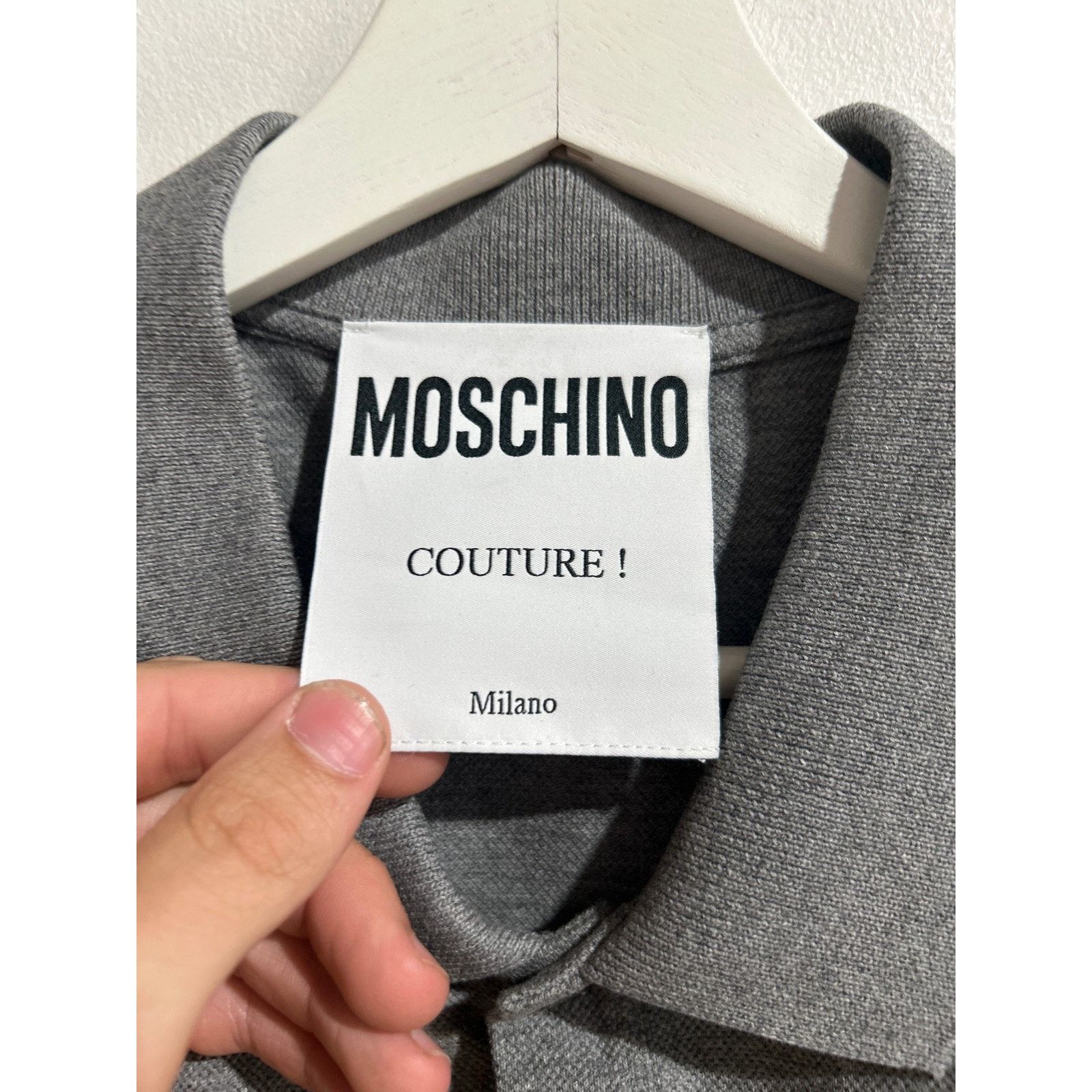 Moschino MOSCHINO GREY POLO TEDDY BEAR LOGO FITS LIKE MEDIUM PREOWNED Size US M / EU 48-50 / 2 - 4 Thumbnail