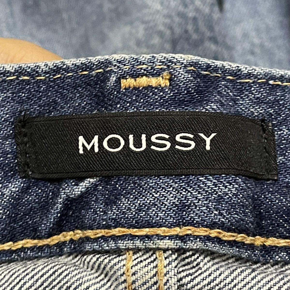Japanese Brand × MOUSSY Very Rare Design Vintage Moussy Patchwork Ripped Jeans 1990s Size US 34 / EU 50 - 9 Thumbnail