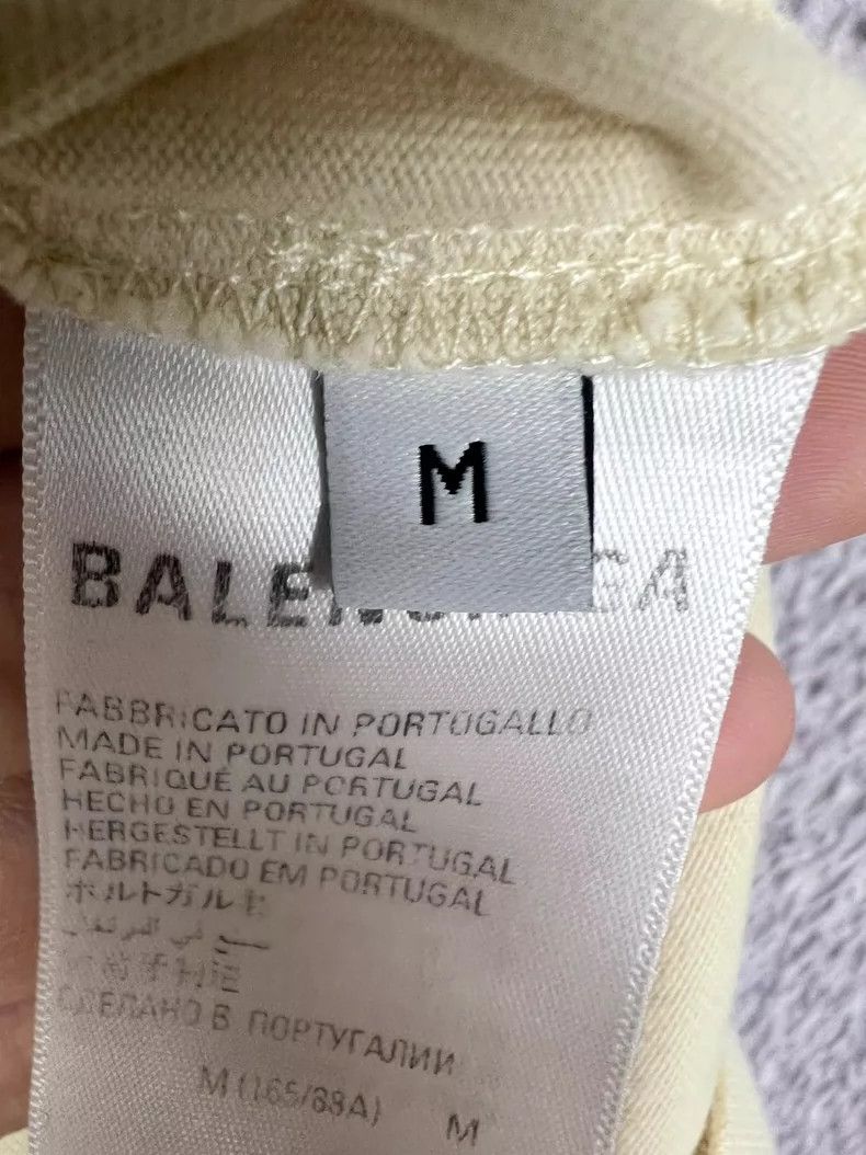 Balenciaga Balenciaga Beige button embroidery short-sleeve Size US M / EU 48-50 / 2 - 5 Thumbnail