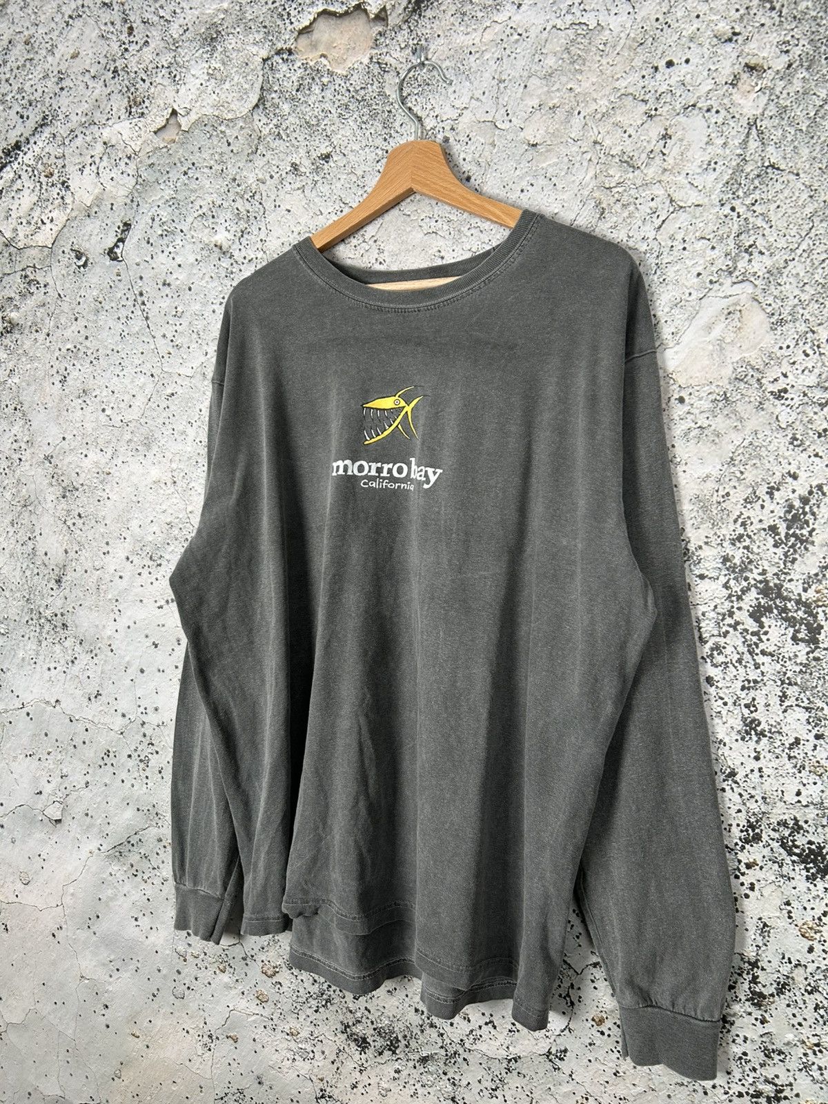 Vintage Vintage Piranha Graphic Longsleeve Streetwear Grunge Rock Size US L / EU 52-54 / 3 - 4 Thumbnail