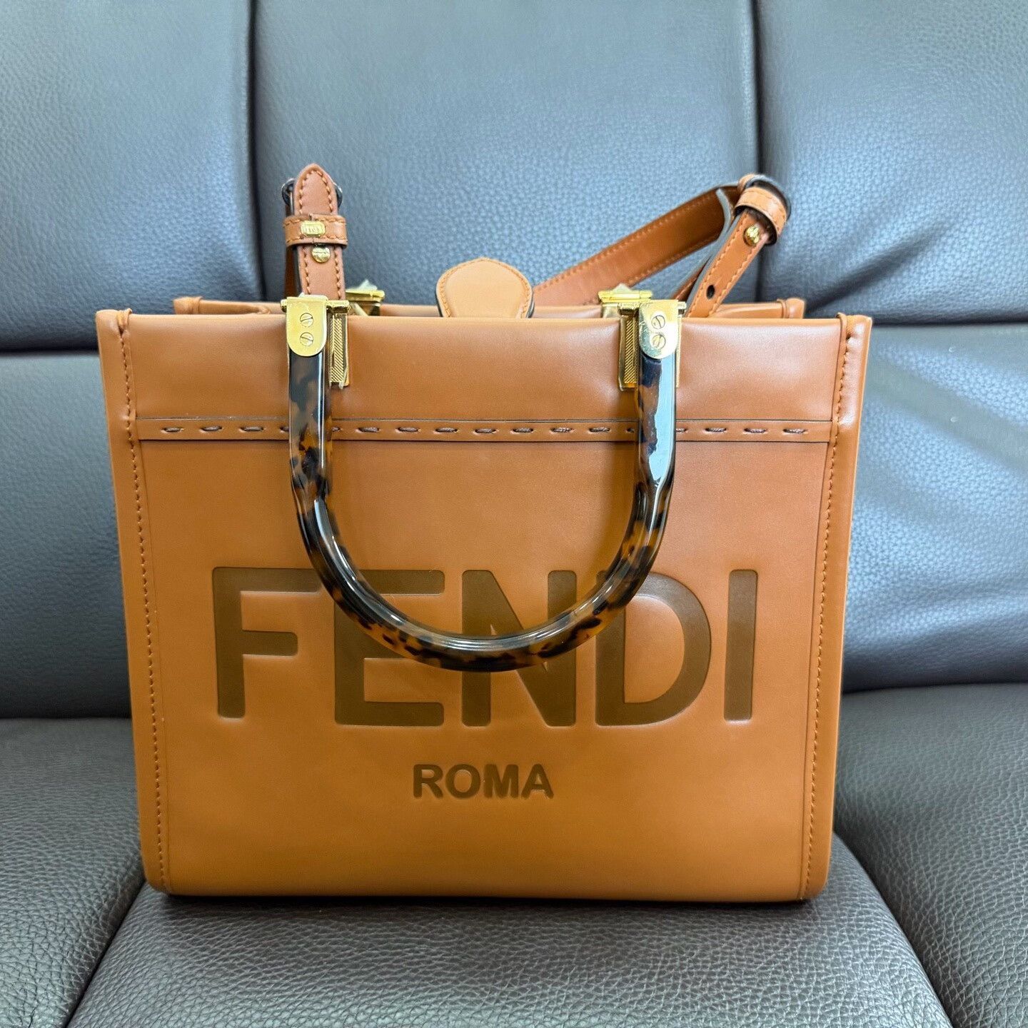 Fendi Fendi Shoulder Bag OS Women Size ONE SIZE - 1 Thumbnail