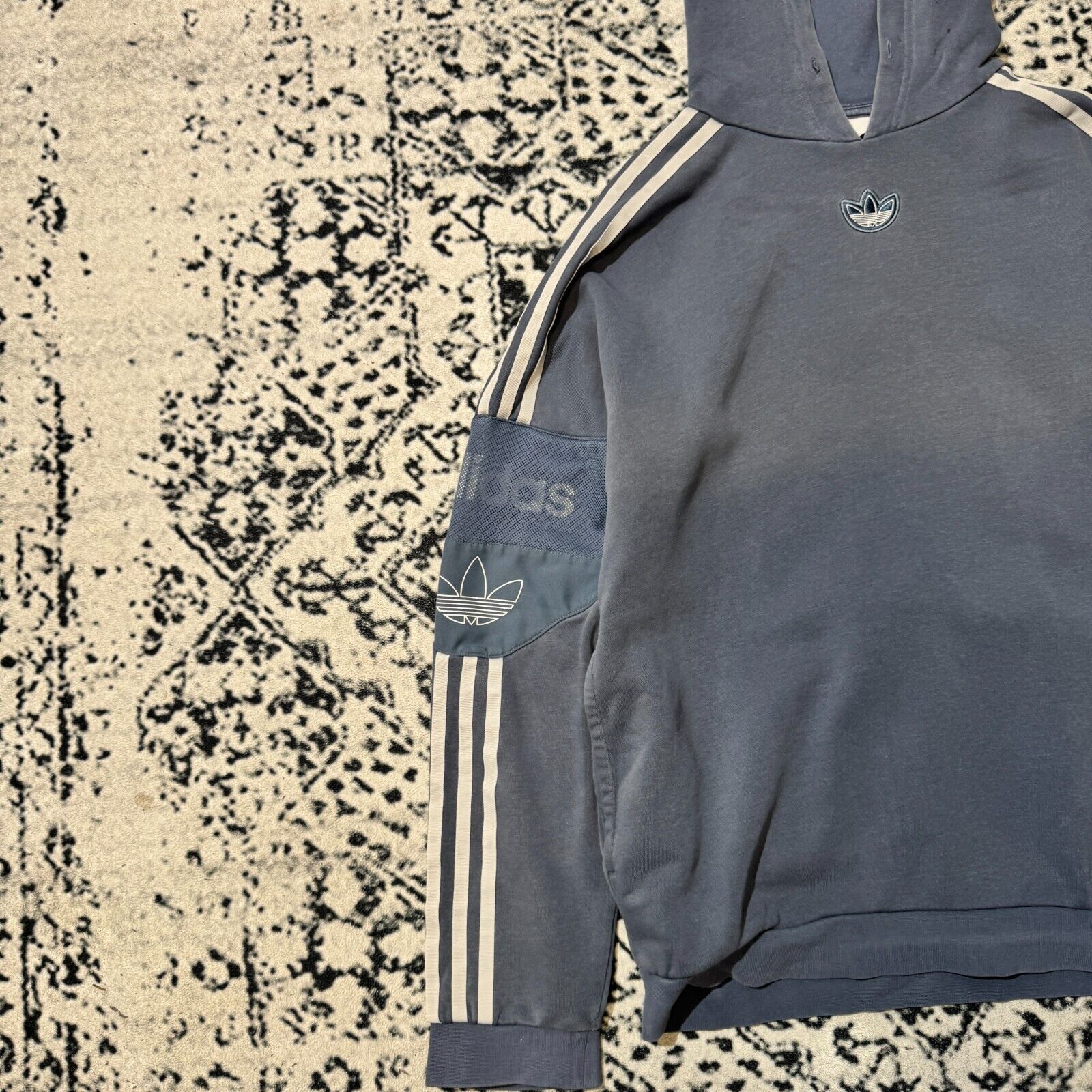 Adidas × Vintage Vintage Adidas Blue Cotton Hoodie Size XS Y2K Center Logo Size US XS / EU 42 / 0 - 11 Thumbnail