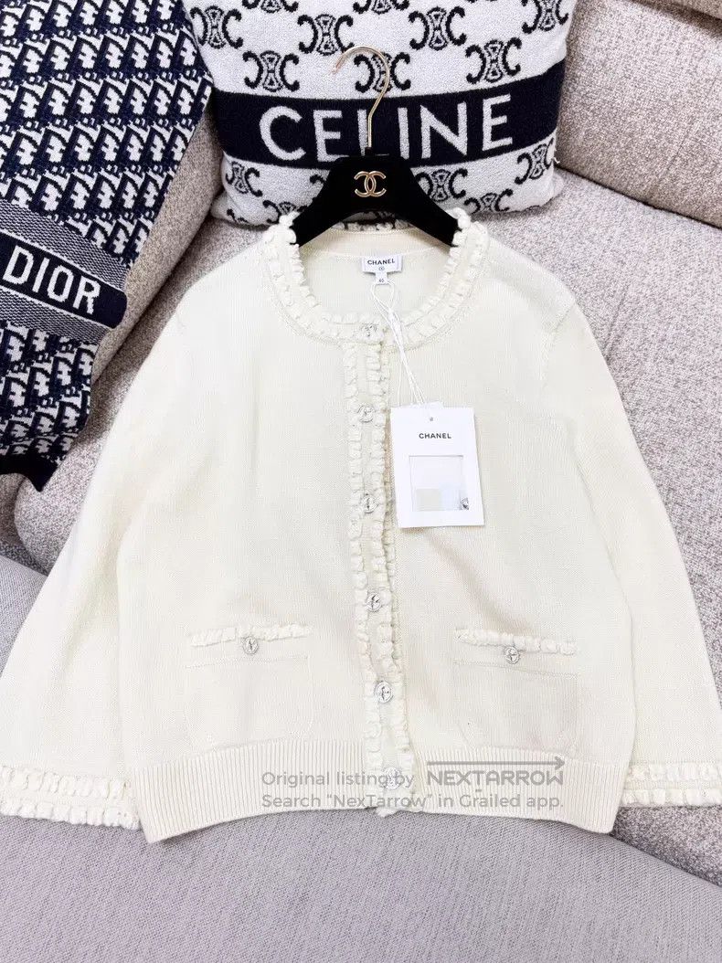 Chanel Chanel Lace rolled edge rhinestone bird buckle knitted car Size S / US 4 / IT 40 - 4 Thumbnail