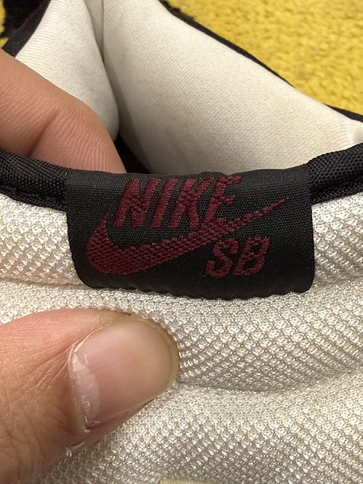 Nike Nike SB Dunk High Melvins (2005) 305050-103 Size US 9.5 / EU 42-43 - 9 Thumbnail