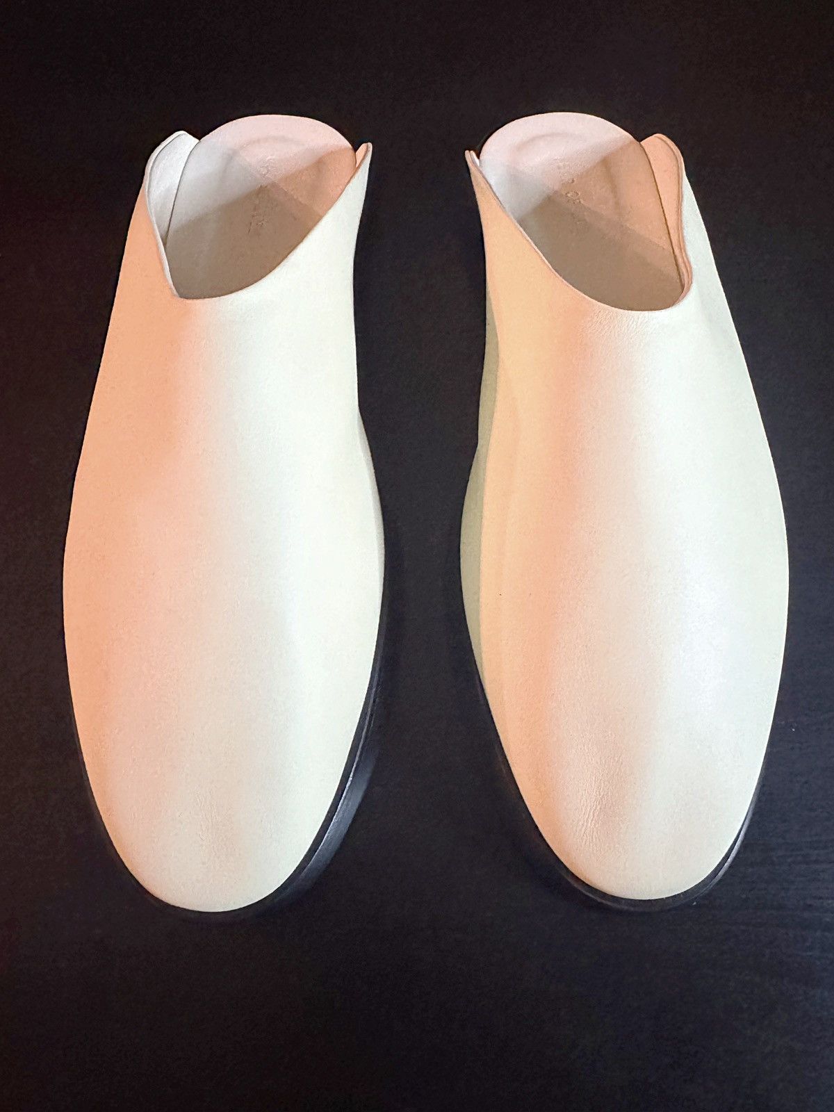 Fear of God Fear of God Lemon Creme Backless Mules Size US 10 / EU 43 - 6 Thumbnail