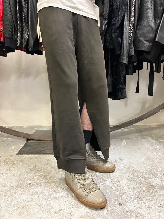 Maison Margiela Maison Margiela MM6 Black Faded Jogger Suitpants Size US 39 - 5 Thumbnail