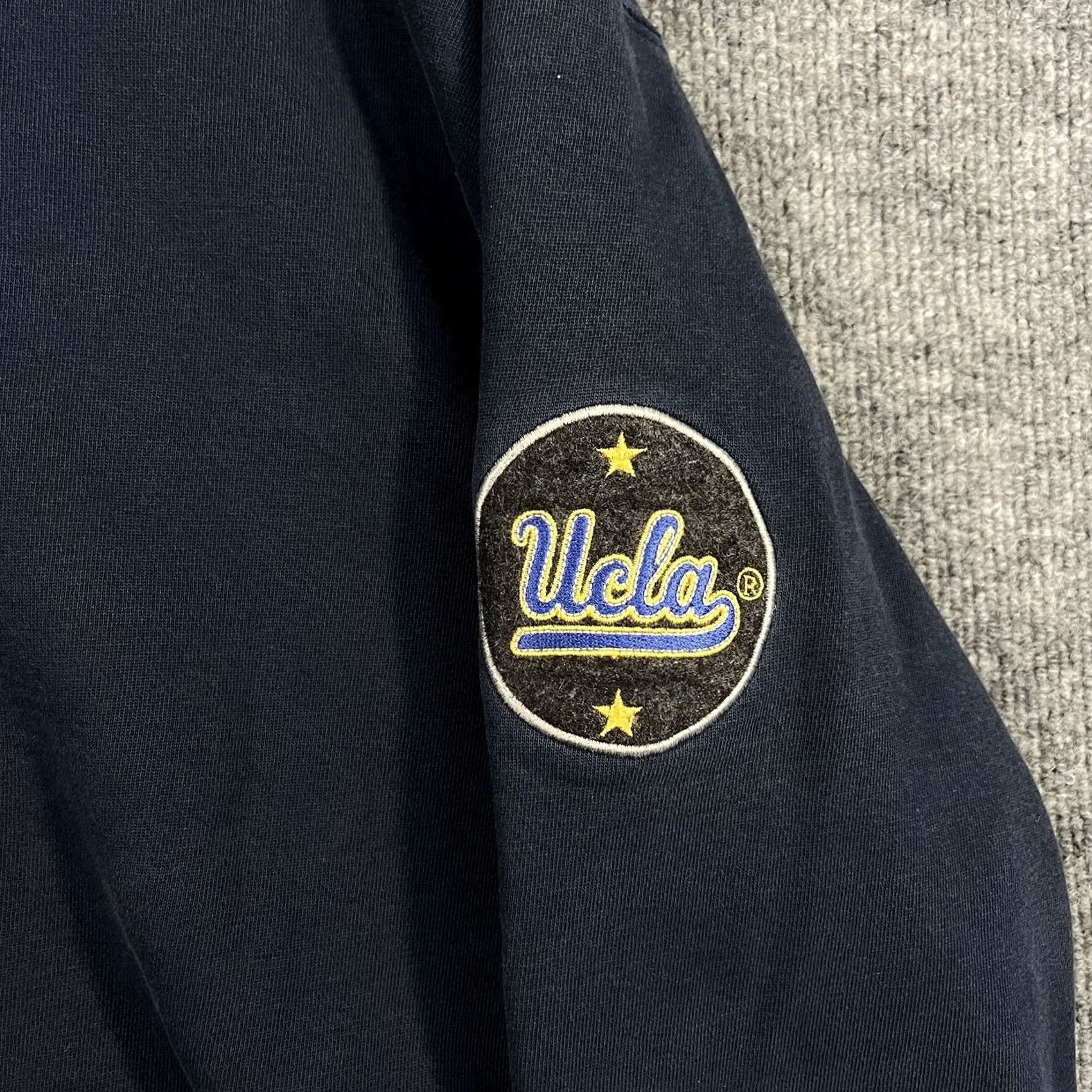 Adidas VINTAGE Adidas UCLA Bruins Hoodie Mens L Blue Embroidered Center Logo Y2k NCAA Size US L / EU 52-54 / 3 - 3 Thumbnail