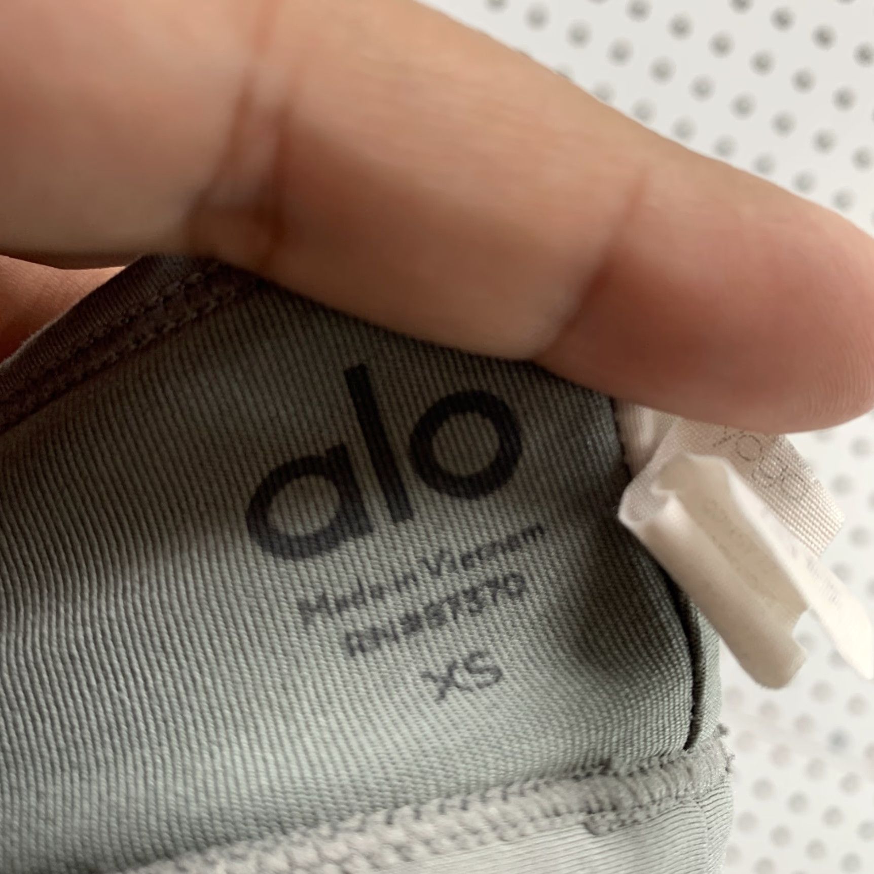 Alo ALO Gray Strappy Sports Bra Womens Small Sleeveless Activewear Yoga Run Size ONE SIZE - 8 Thumbnail