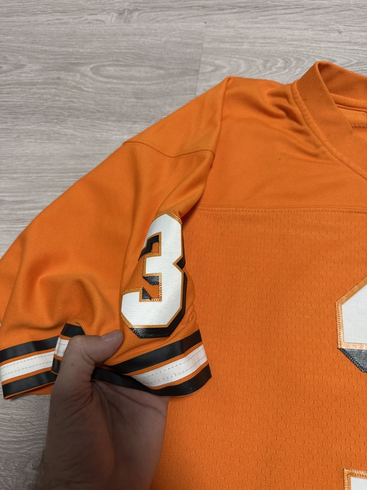 Formula 1 McLaren x Mitchell Ness F1 USA GP Daniel Ricciardo Jersey Size US L / EU 52-54 / 3 - 10 Thumbnail