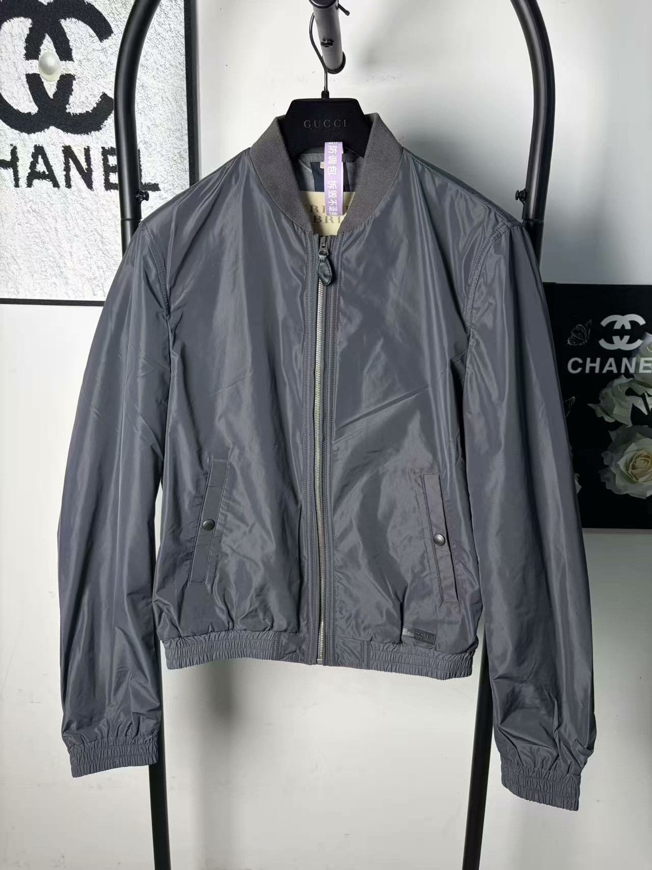 Burberry Burberry Retro White Light Jacket m Men Size US M / EU 48-50 / 2 - 1 Thumbnail