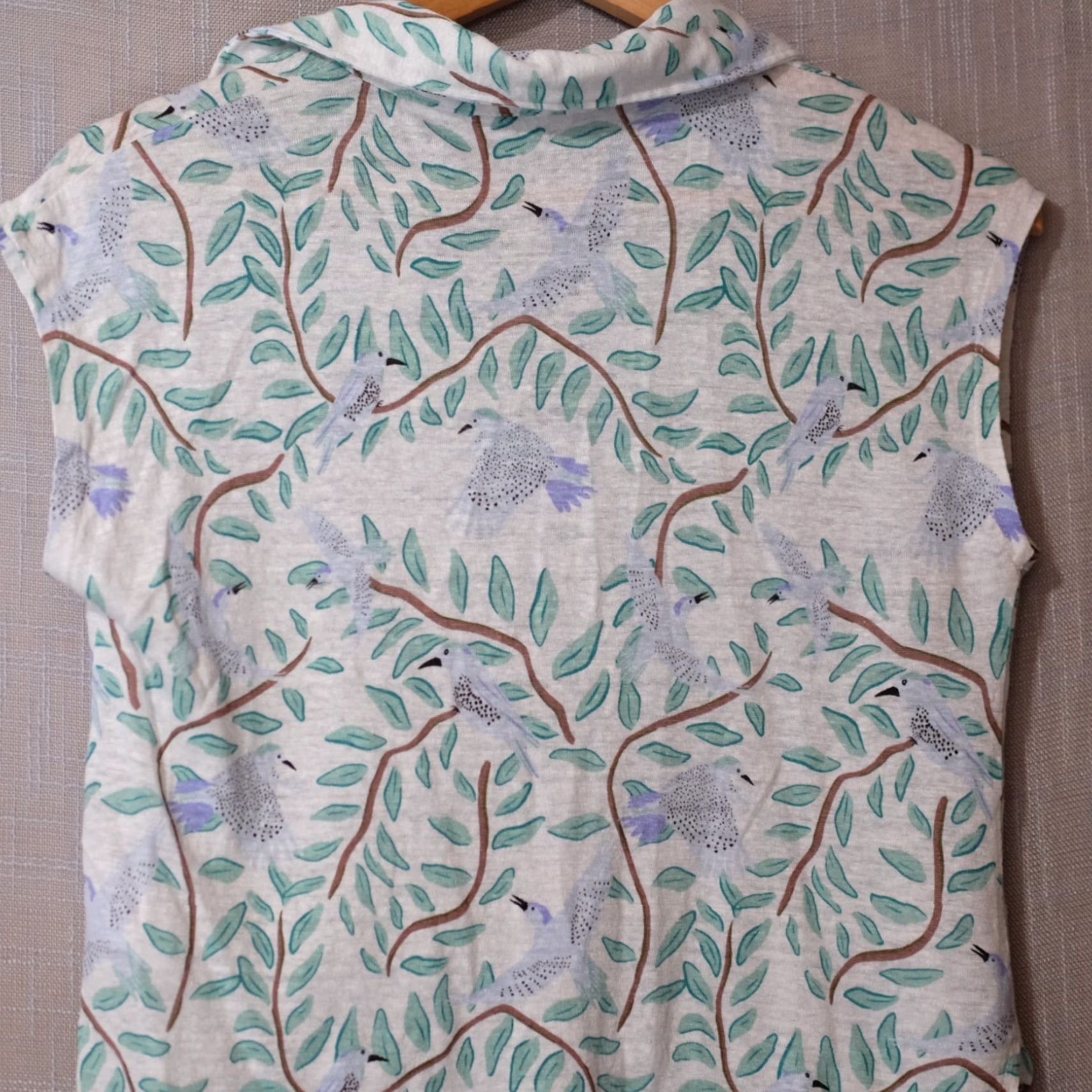 Vintage Nwot! Cynthia Rowley Top White/Green Leaves/Bird Print 100% Linen Size S Size S / US 4 / IT 40 - 5 Thumbnail