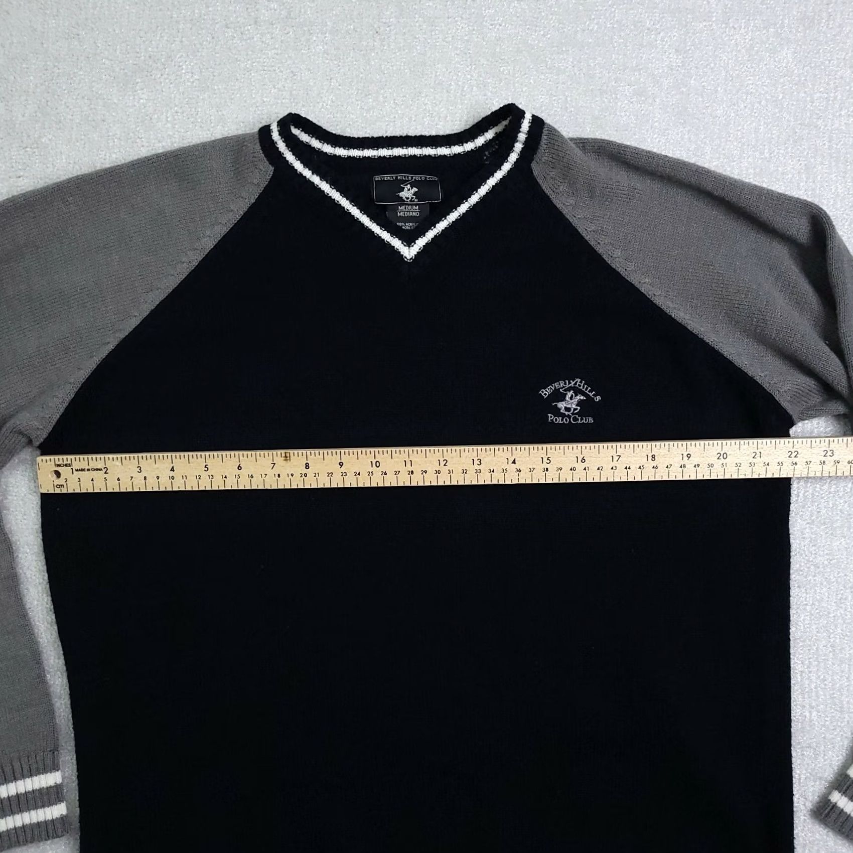 Beverly Hills Polo Club VINTAGE Beverly Hills Polo Club V Neck Sweater Men's Medium Black Logo Acrylic PullOver Knit Heavyweight 80s 90s Classic Mens Size US M / EU 48-50 / 2 - 4 Thumbnail