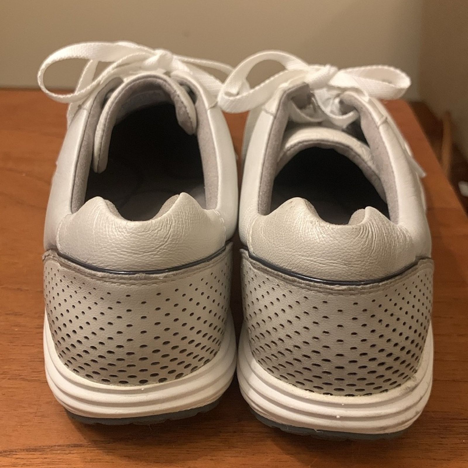 Vintage Aravon walking shoes hiking athletic trainer shoes Size US 8 / IT 38 - 7 Thumbnail