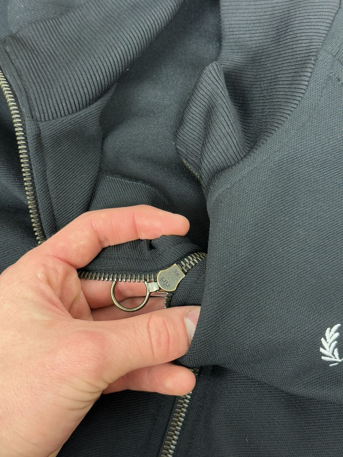 Fred Perry Fred Perry Akane Utsonomiya Sportswear Track Jacket Size M / US 6-8 / IT 42-44 - 7 Thumbnail