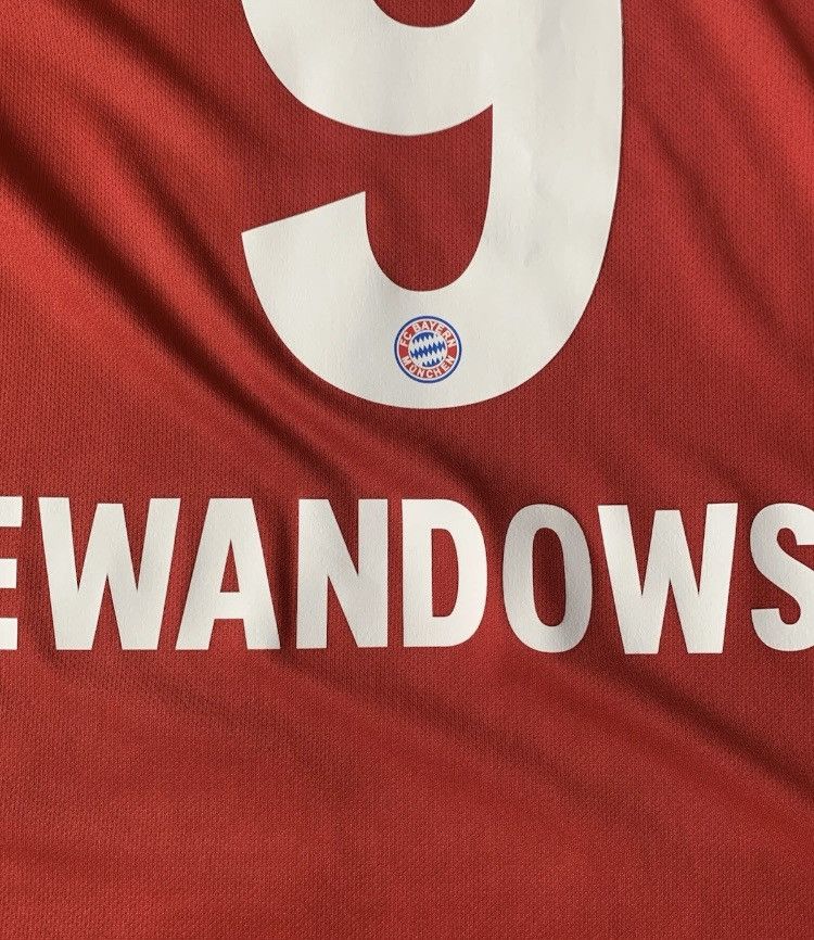 Adidas Jersey bayern munchen lewandowski Size US S / EU 44-46 / 1 - 4 Thumbnail