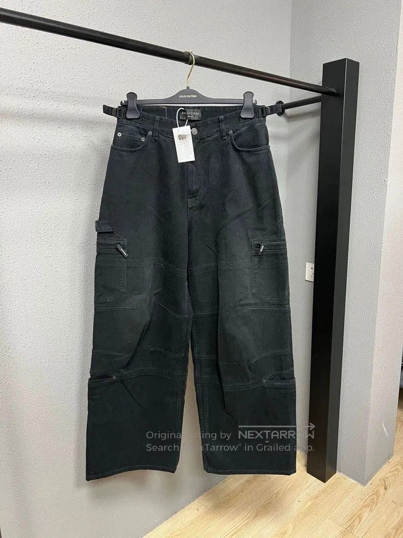 Balenciaga Balenciaga Black Cargo Utility Pants. Size US 28 / EU 44 - 1 Thumbnail
