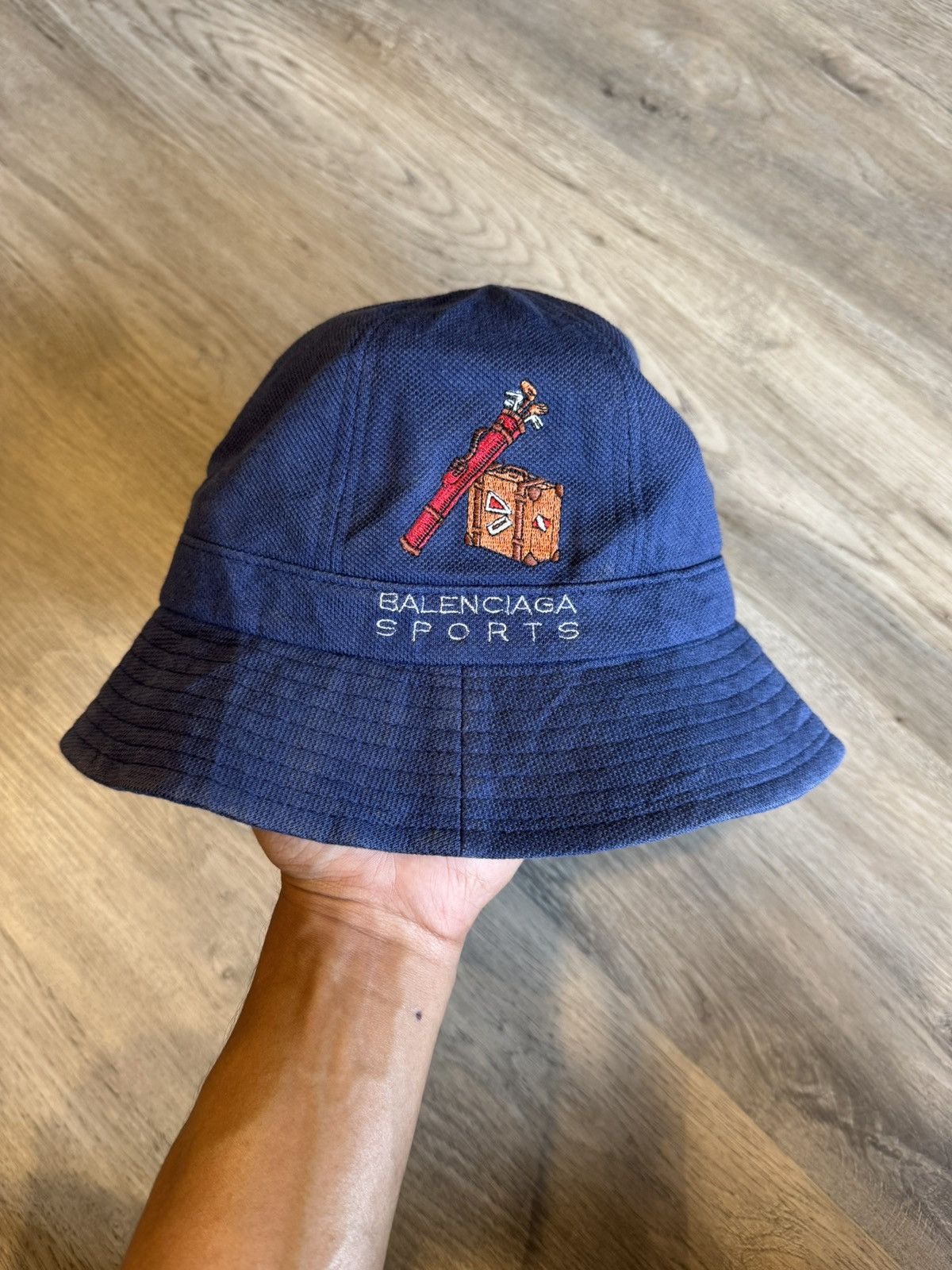 Balenciaga VINTAGE BALENCIAGA SPORTS BUCKET HAT Size ONE SIZE - 1 Thumbnail