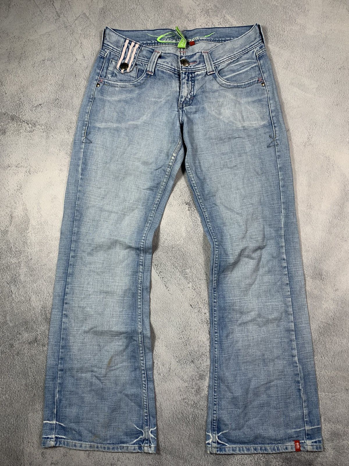 Japanese Brand × Vintage Vintage Y2K Japanese faded flared denim jeans size 30 Size 30" / US 8 / IT 44 - 3 Thumbnail