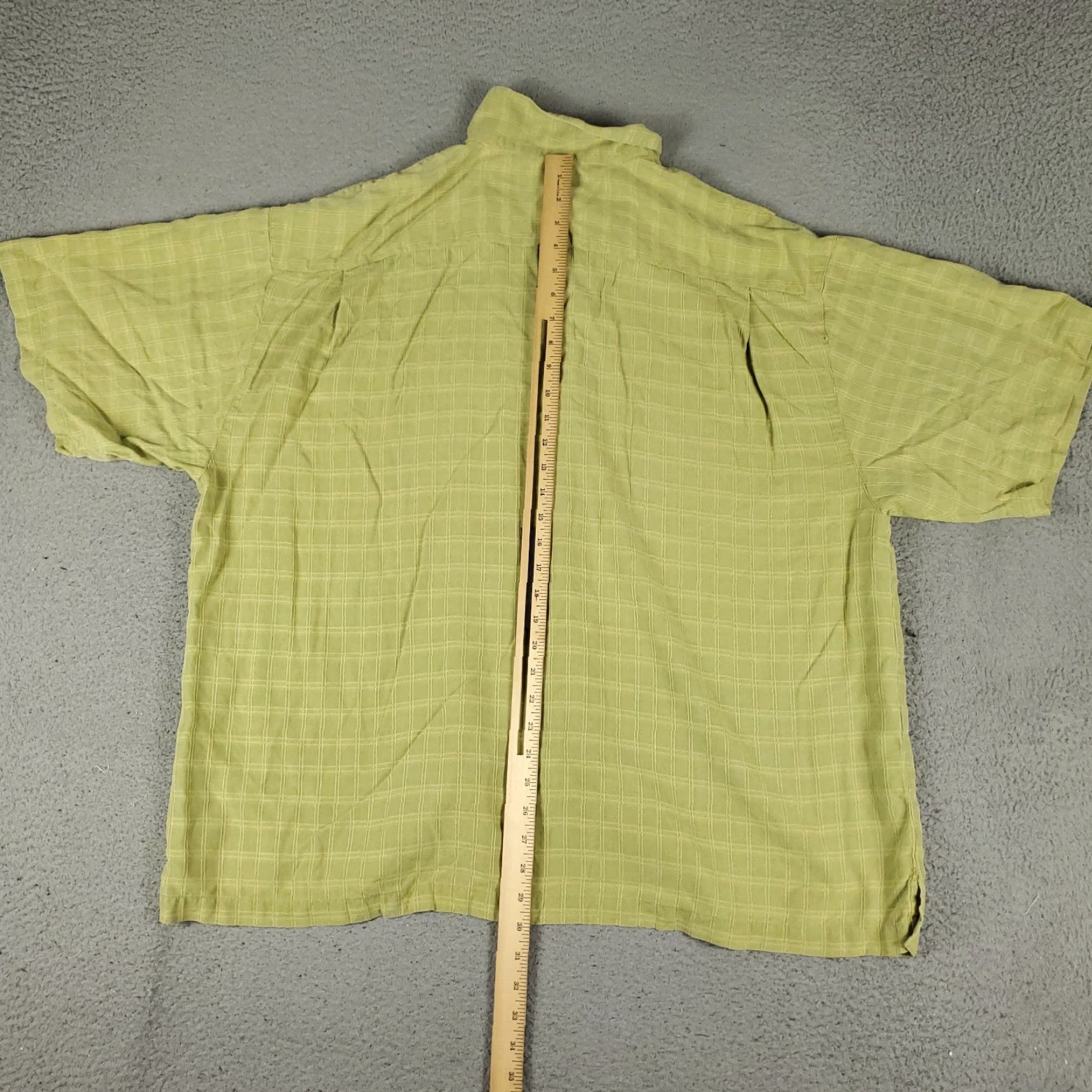 Tommy Bahama Tommy Bahama Shirt Mens 2XL Green Plaid Silk Button-Up Short Sleeve Hawaiian Aloha Beach Casual Formal Vintage No (Wait—need ensure no extra words) Size US XXL / EU 58 / 5 - 4 Thumbnail