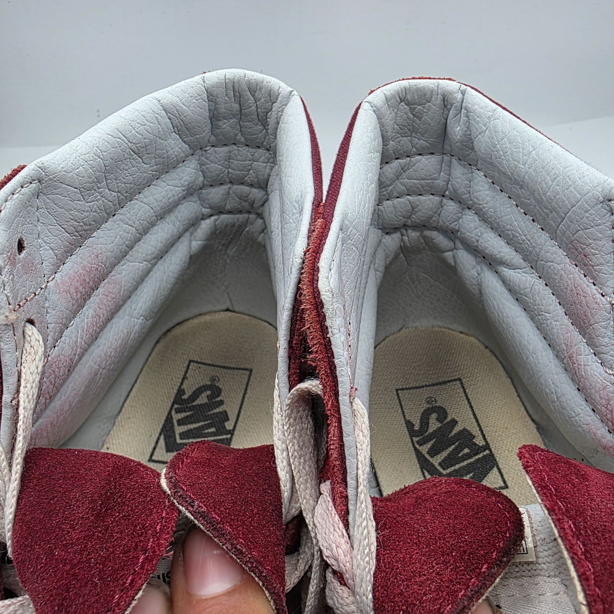 Vans Vans Sk8 Hi Womens Size 9.5 Maroon White HighTop Sneaker Sho Size US 9.5 / IT 39.5 - 9 Thumbnail
