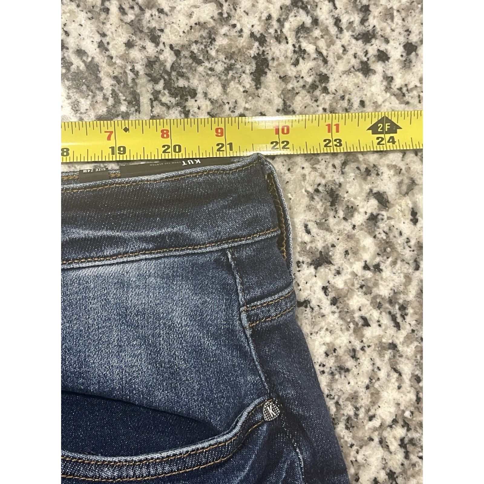 Vintage VINTAGE Kut from the Kloth Jeans High Rise Rachael Fab Ab Mom Distressed 24W Blue Plus Size Womens Jeans Women Product Size 42" / US 20 - 4 Thumbnail