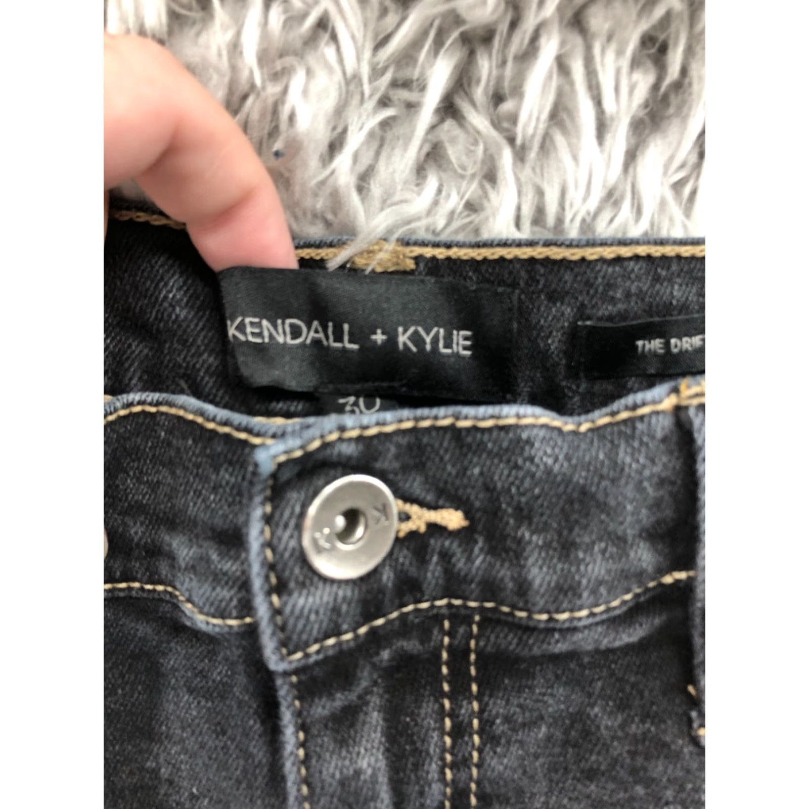 Vintage Kendal Kylie Drifter High Rise Shorts Womens Size 30 Dark Wash Black Denim Jean Size 30" / US 8 / IT 44 - 6 Thumbnail
