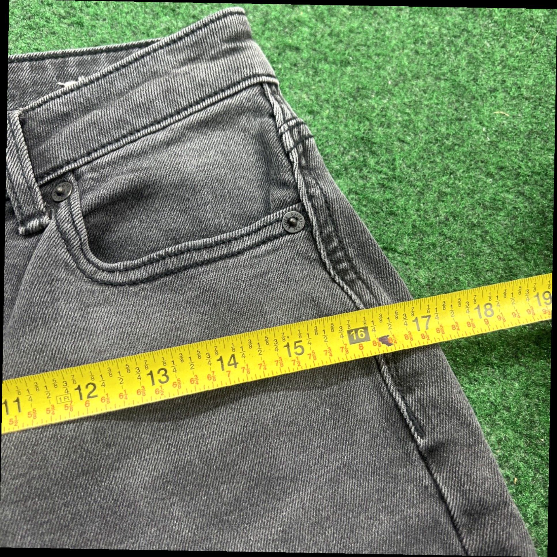 American Eagle Outfitters NWT American Eagle Baggy Mom Jeans Black Wash Sz 4 Regular Comfort Stretch Waist Size 27" / US 4 / IT 40 - 7 Thumbnail